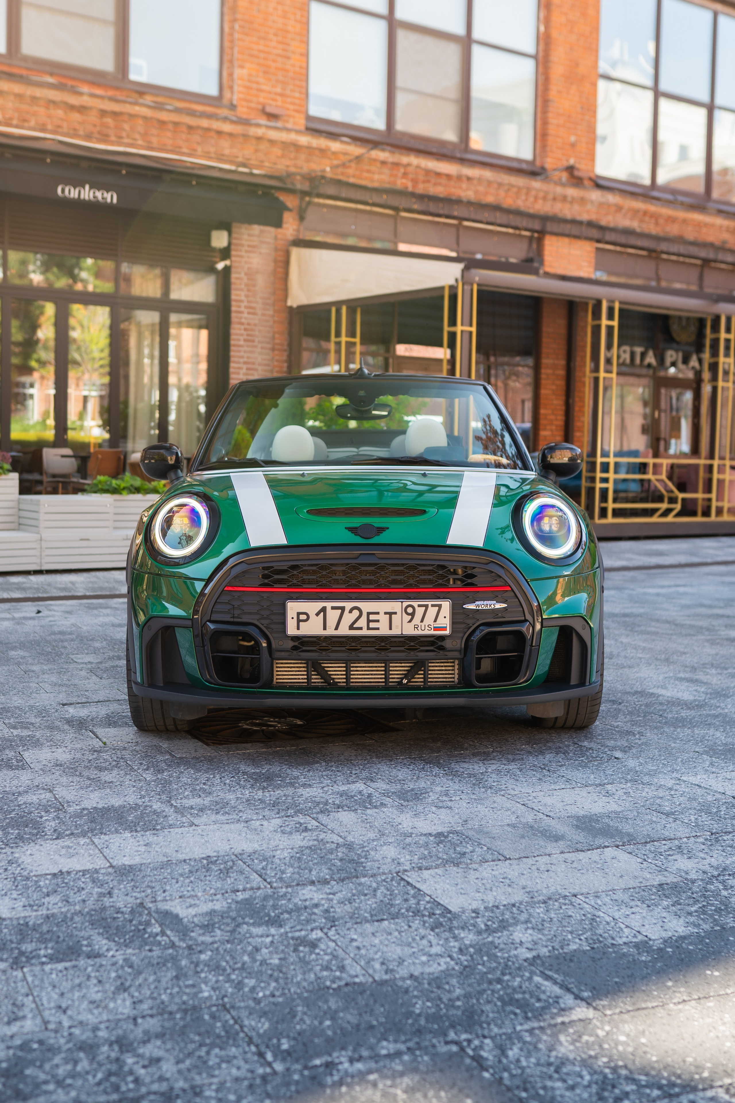 Mini Copper JCW Green. Mirllaev