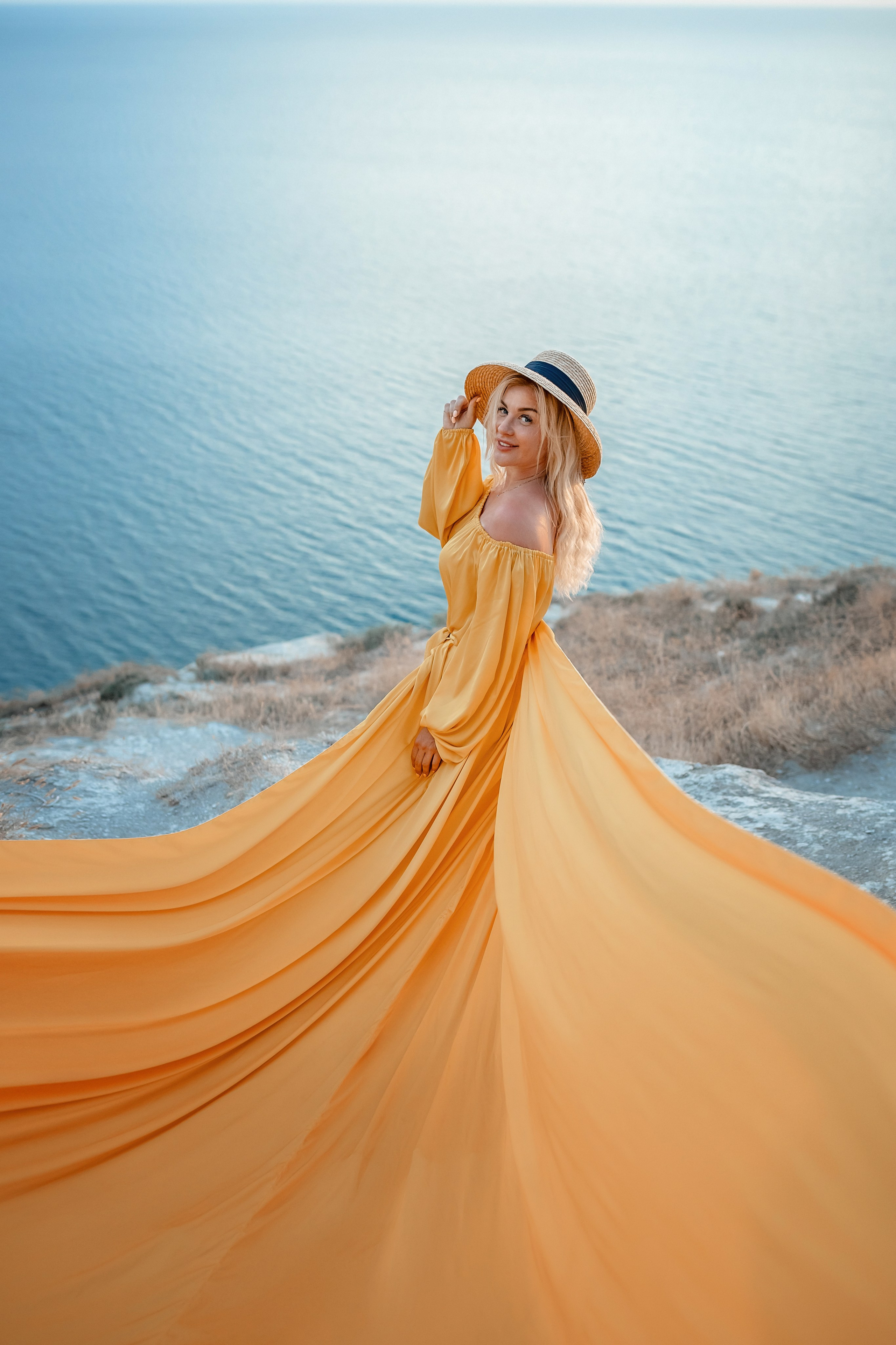 Летящие платья. Художественный фотограф Анапа Александра Долбикова