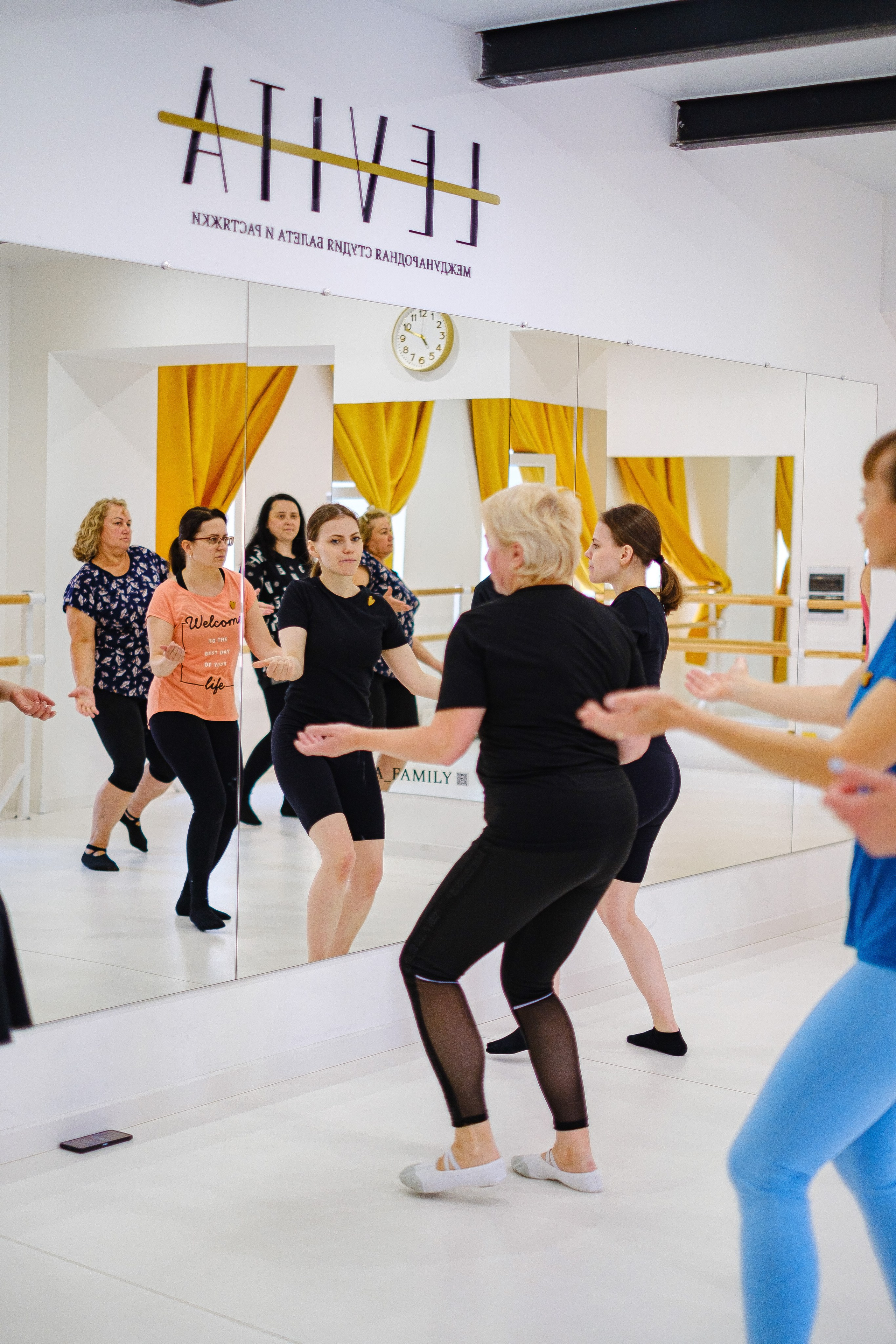 «LEVITA» Петергоф. Фотограф Мария Хлебникова Санкт-Петербург Москва