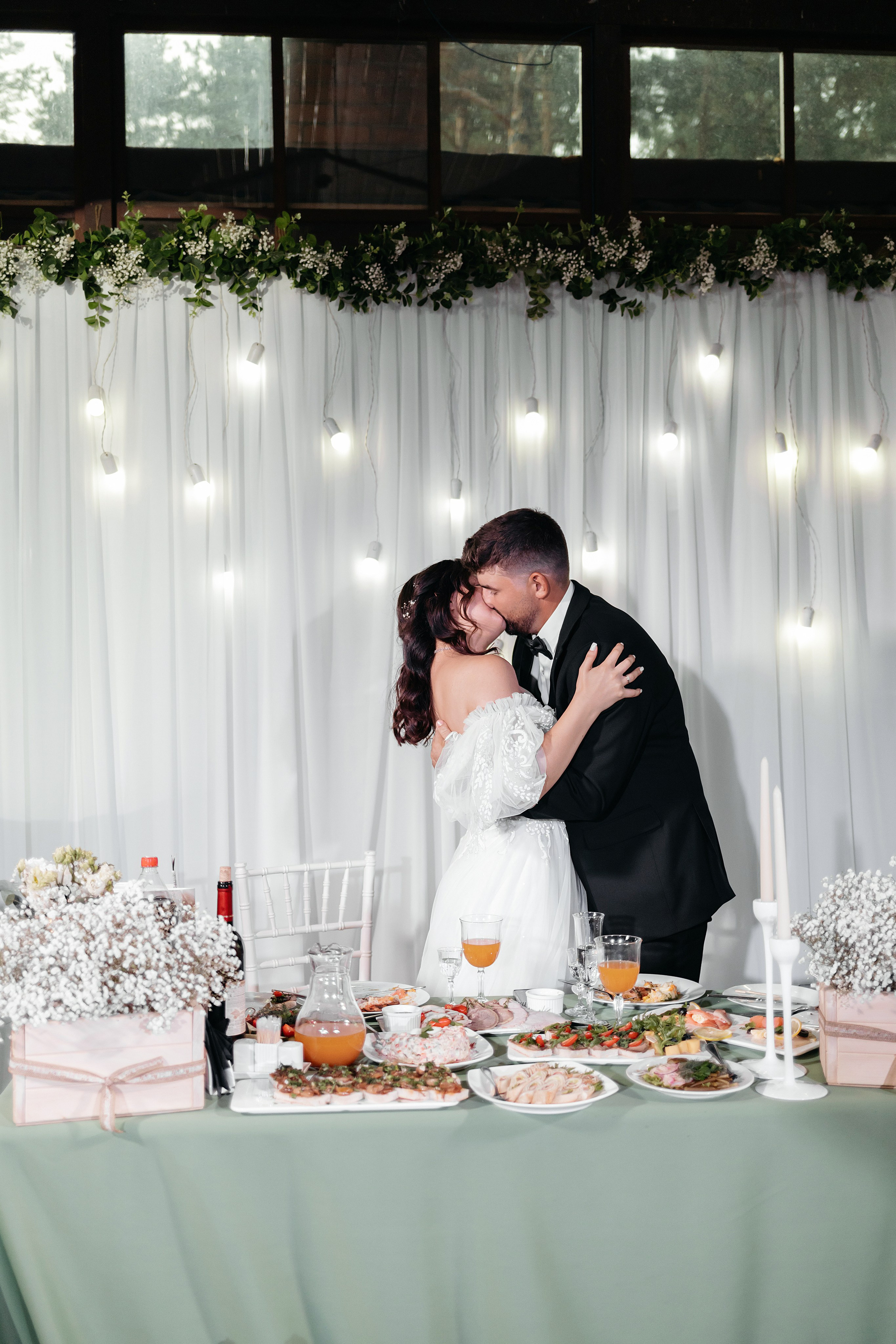 Кристина и Николай. Свадебный фотограф в Пскове и Санкт-Петербурге | Анна Голикова