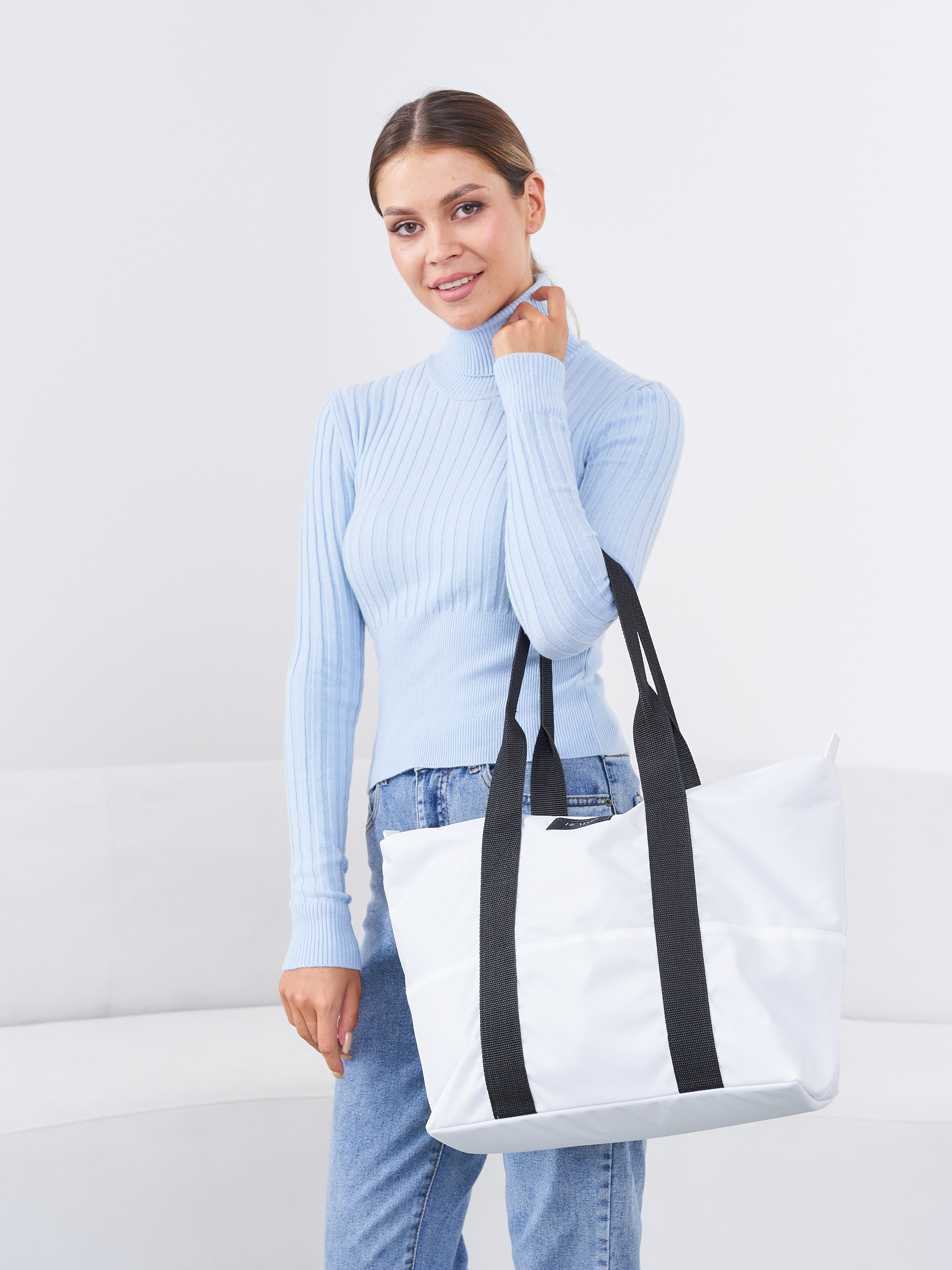 ПРИМЕРЫ РАБОТ: сумки и рюкзаки. Контент для маркетплейсов и соцсетей. Фото и видео съемка