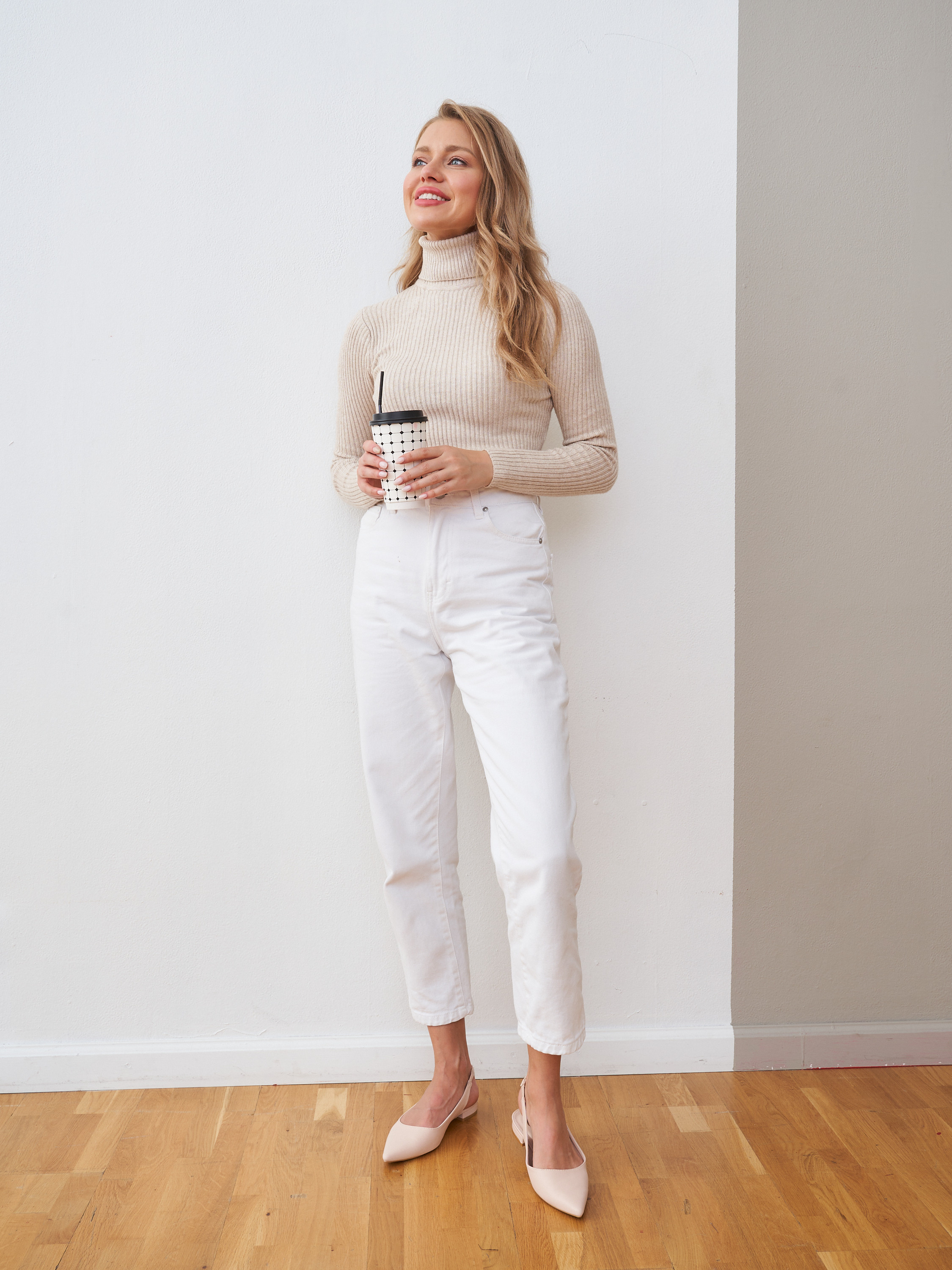 ПРИМЕРЫ РАБОТ: футболки, блузки, водолазки, топы, майки, рубашки. Контент для маркетплейсов и соцсетей. Фото и видео съемка