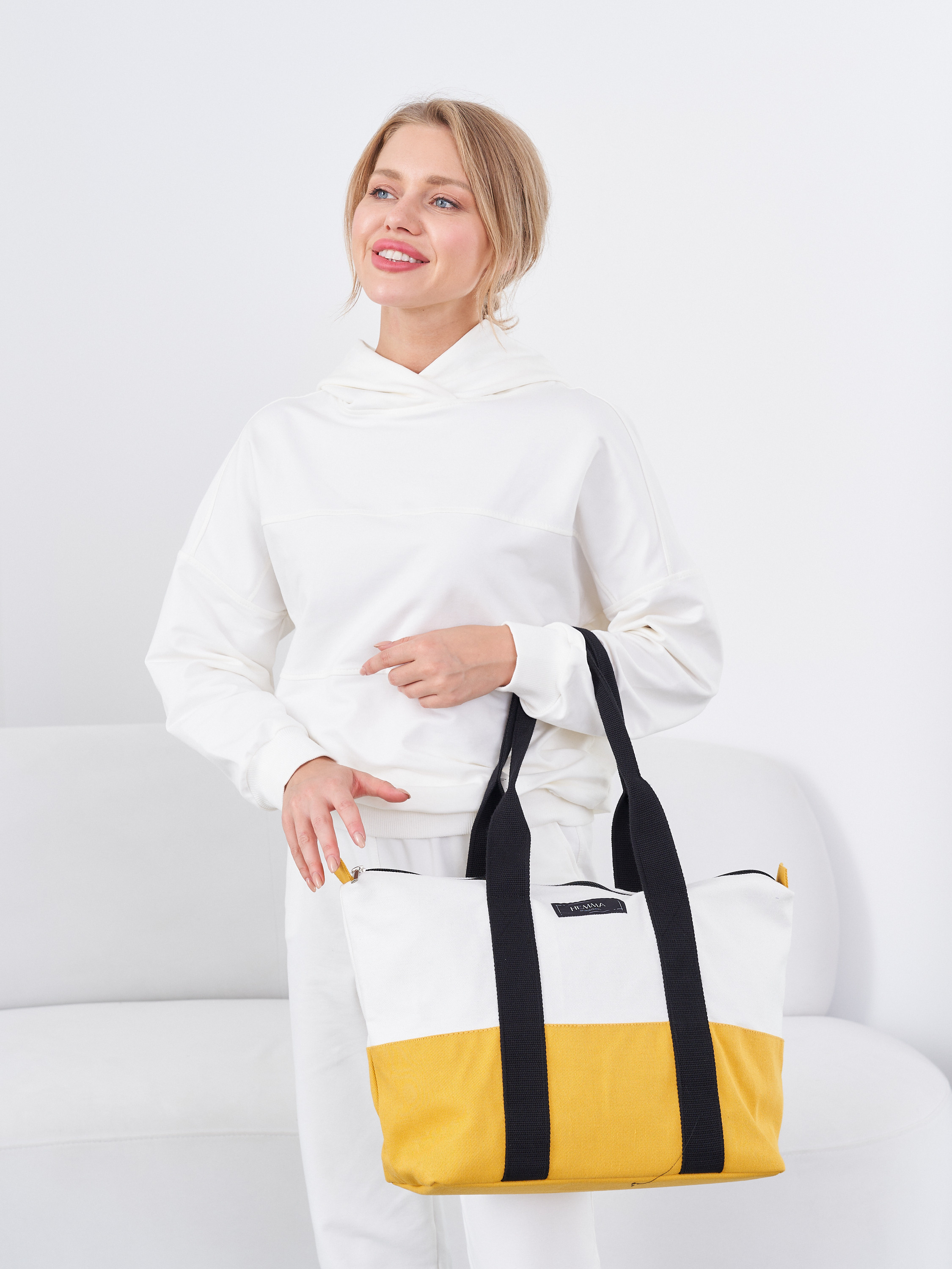 ПРИМЕРЫ РАБОТ: сумки и рюкзаки. Контент для маркетплейсов и соцсетей. Фото и видео съемка