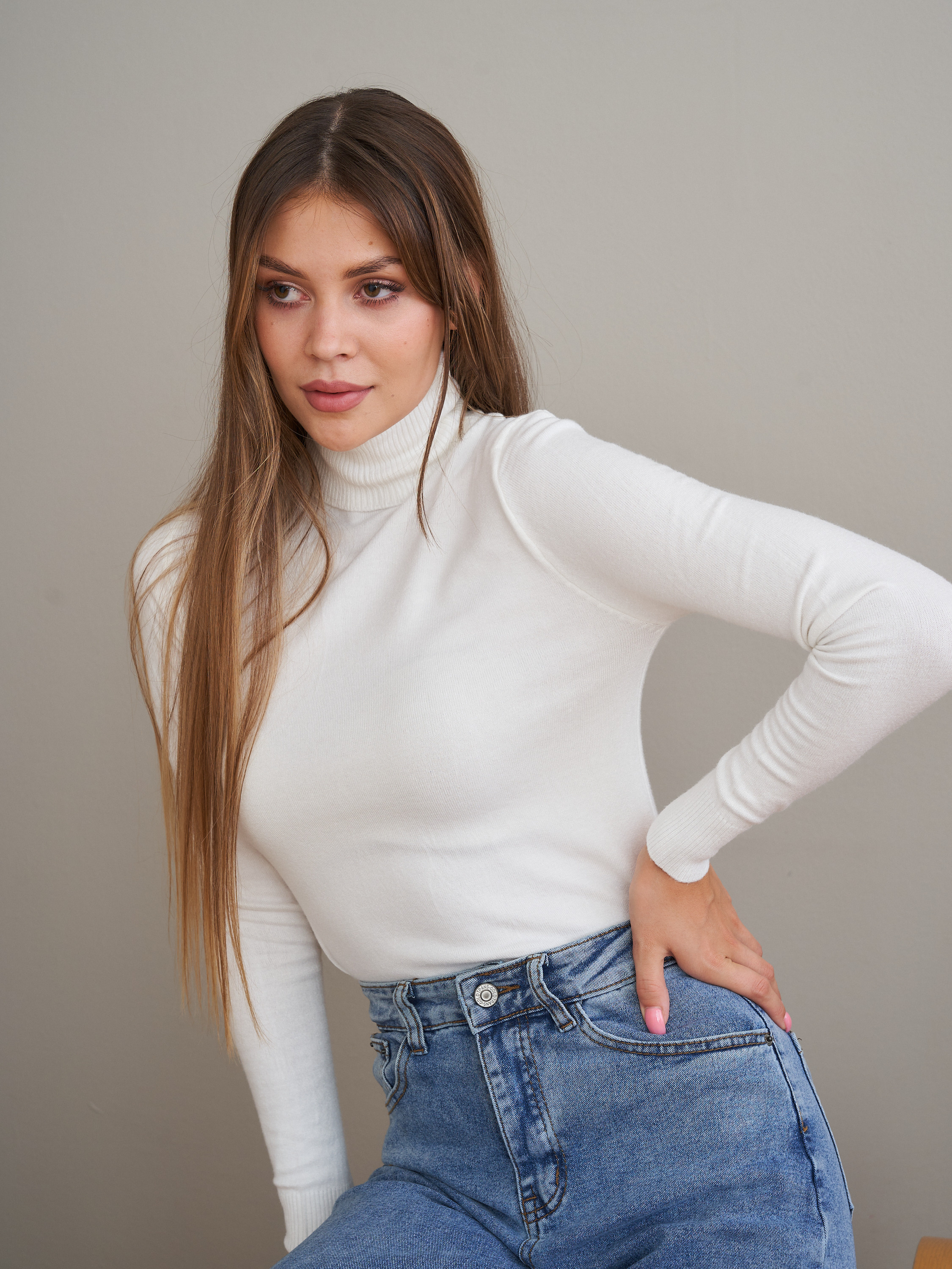 ПРИМЕРЫ РАБОТ: футболки, блузки, водолазки, топы, майки, рубашки. Контент для маркетплейсов и соцсетей. Фото и видео съемка