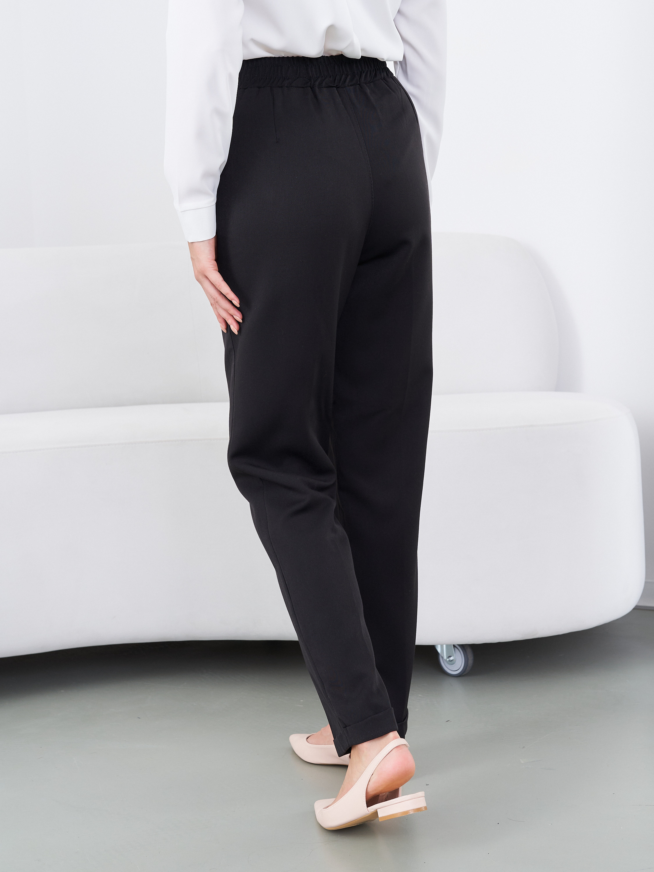 ПРИМЕРЫ РАБОТ: юбки, брюки, джинсы. Контент для маркетплейсов и соцсетей. Фото и видео съемка