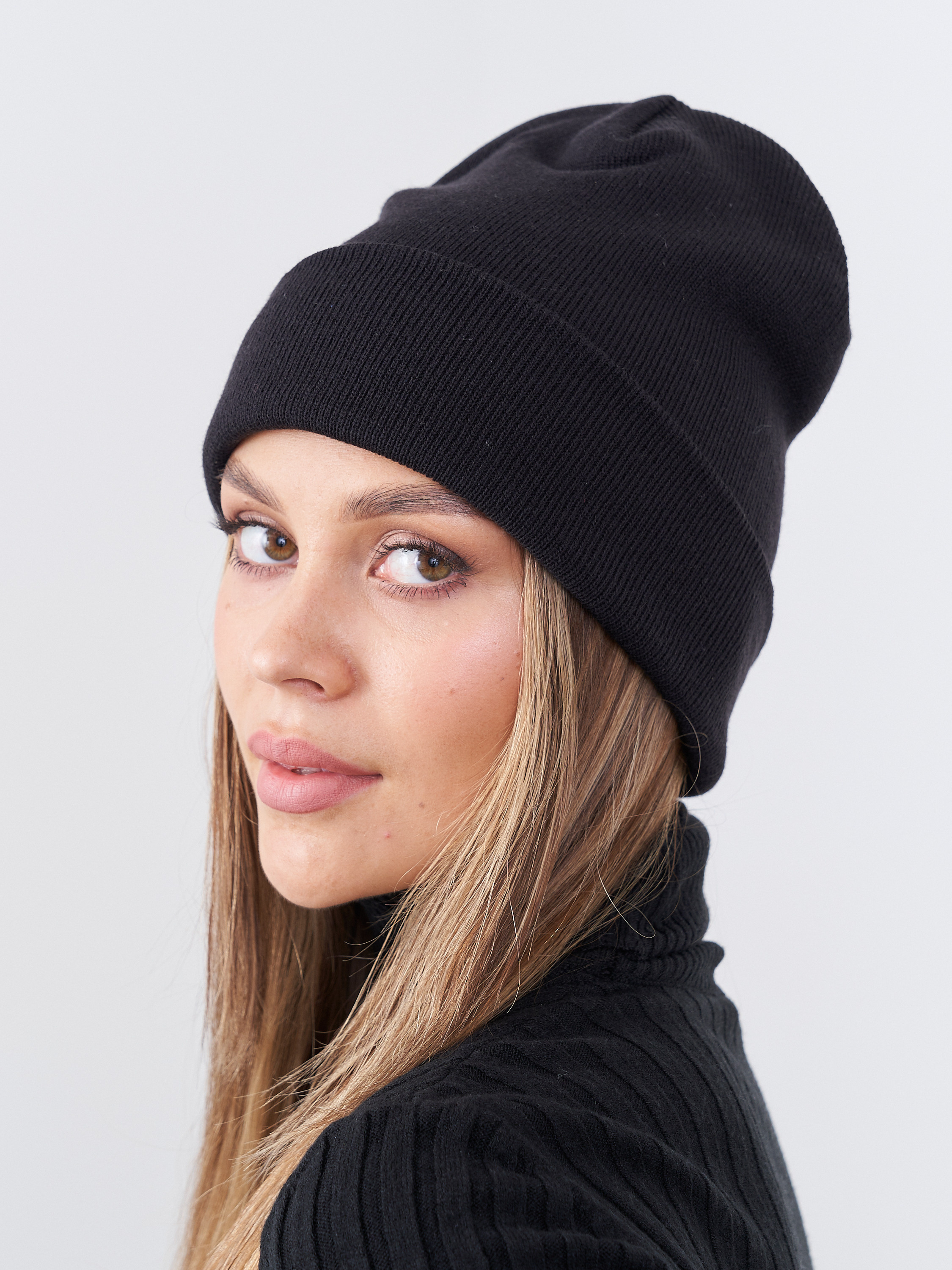 ПРИМЕРЫ РАБОТ: головные уборы, шапки, кепки, панамы итд. Контент для маркетплейсов и соцсетей. Фото и видео съемка