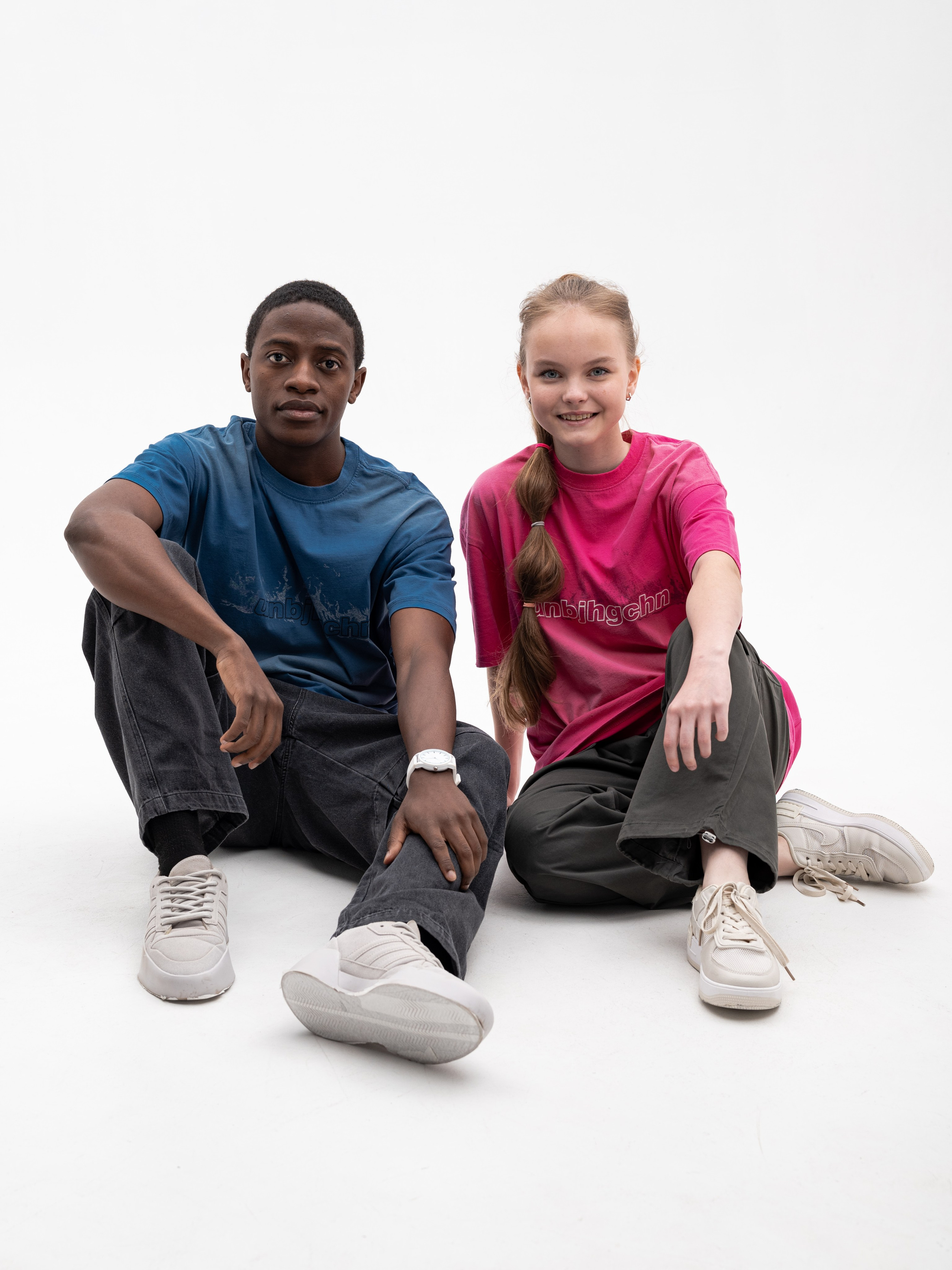 Подростковые вещи. Предметный фотограф, фото для маркетплейсов Пятигорск, КМВ