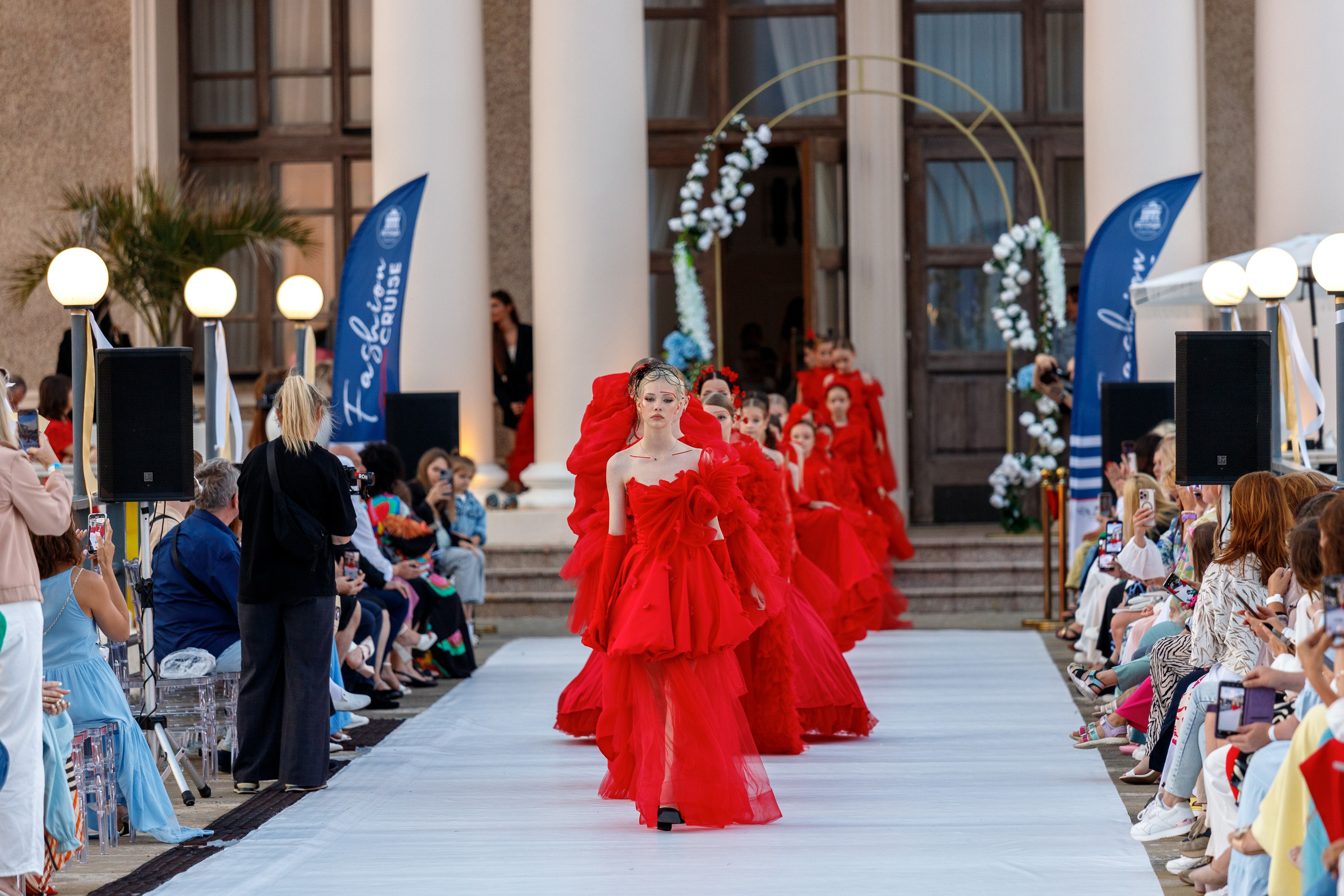 29 Fashion Cruise. Интерьерный и фуд фотограф в Иркутске Дмитрий Арно