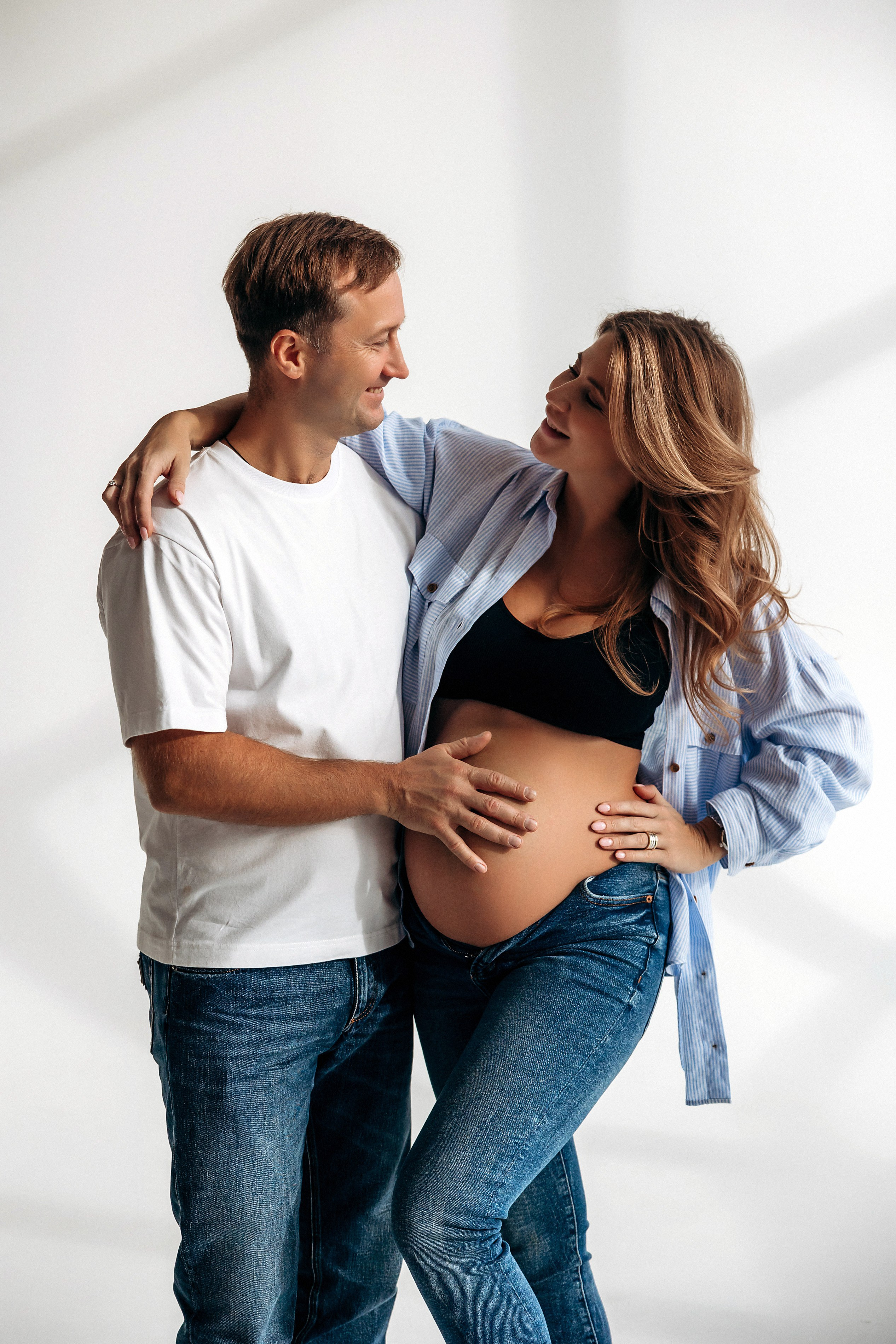 Валя и семья.В ожидании Владимира.Фотостудия Баланс. Фотограф в Калининграде свадебная фотография, репортажная, фотосессии