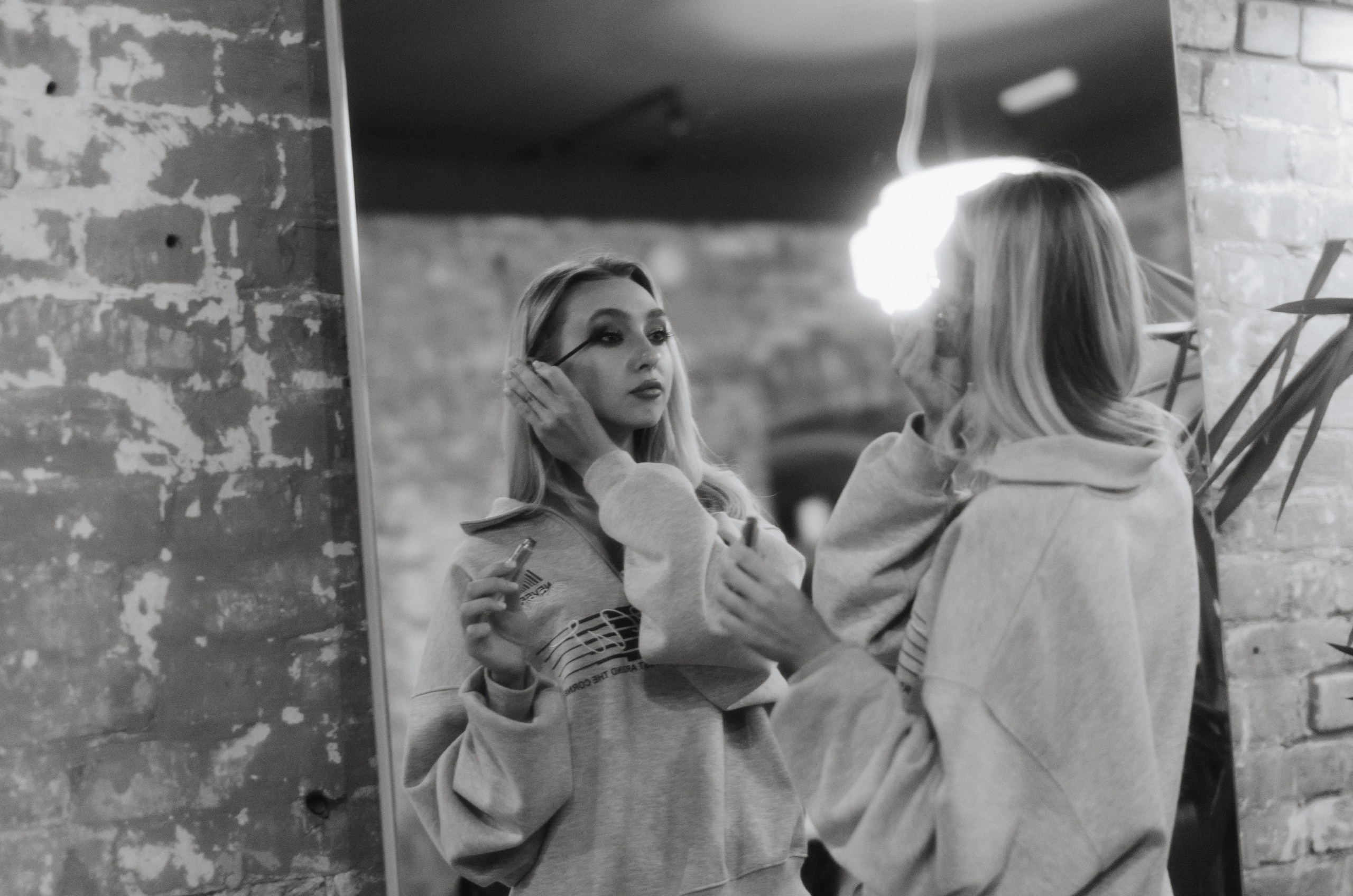 Фото-подглядки с видеосъемки танцевальной команды «Secret». Денисова Аля — фотограф для парных съемок и индивидуальных историй в Барнауле