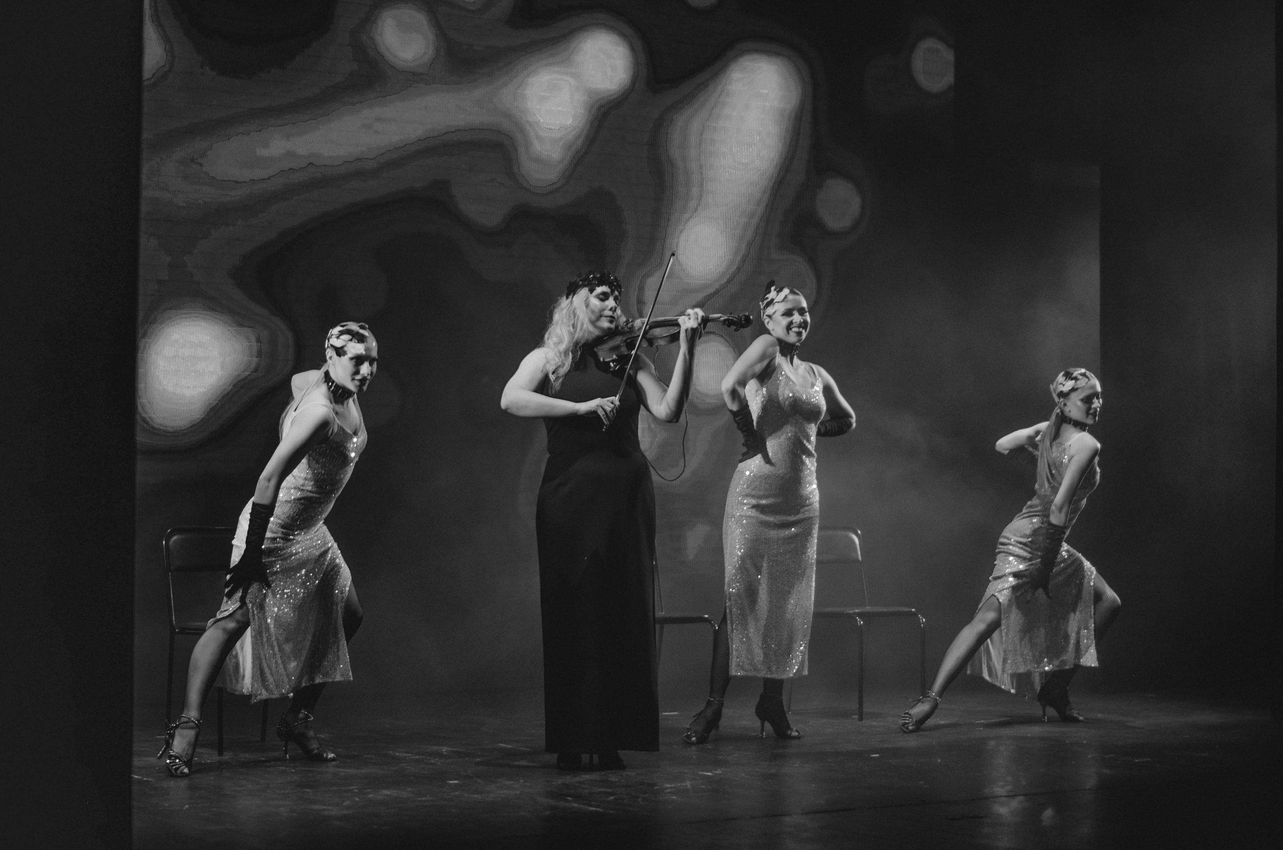 Фоторепортаж танцевального мероприятия. Денисова Аля — фотограф для парных съемок и индивидуальных историй в Барнауле