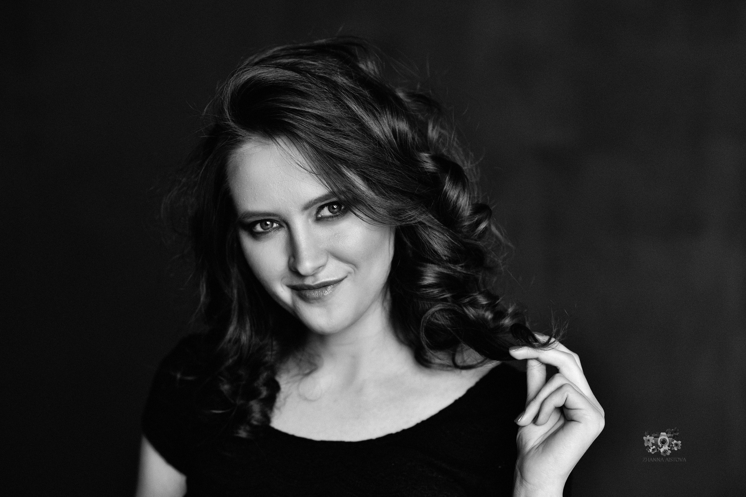 Чб портреты в Туле. Портретный, семейный, свадебный фотограф. Бизнес, контент съёмка. Тула