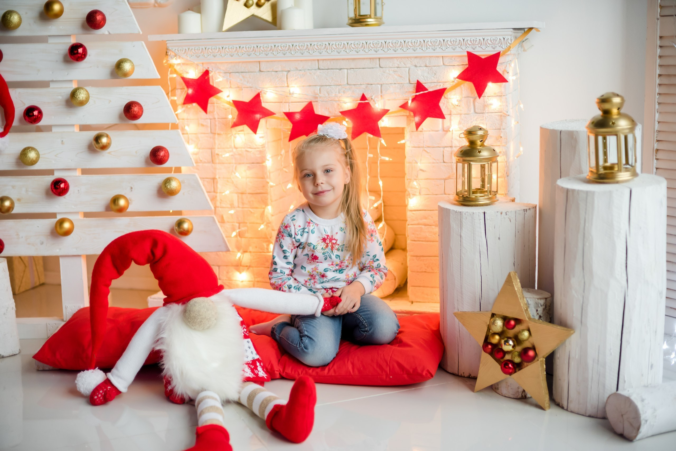 Новогодние фотосессии в Туле. Портретный, семейный, свадебный фотограф. Бизнес, контент съёмка. Тула
