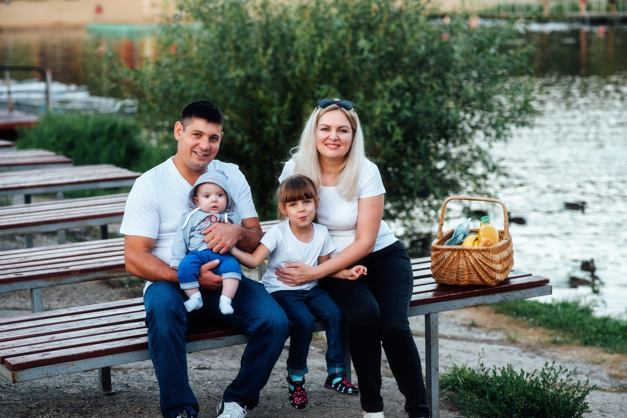 Семья и дети в Туле. Портретный, семейный, свадебный фотограф. Бизнес, контент съёмка. Тула