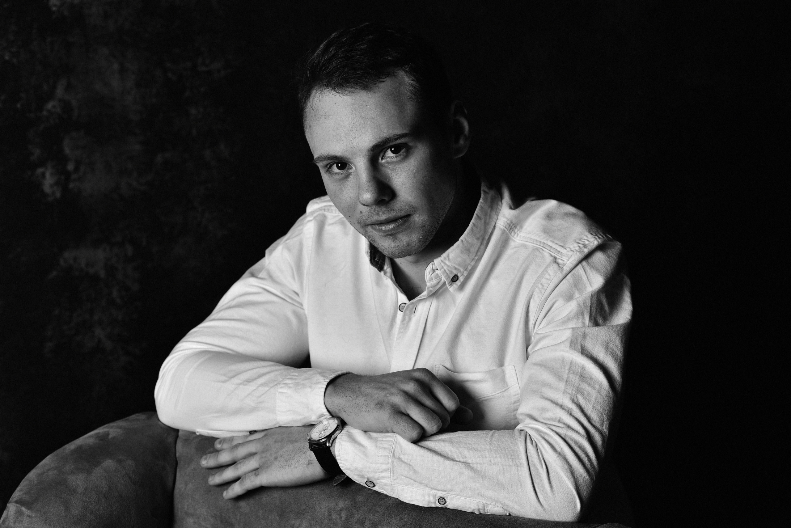 Чб портреты в Туле. Портретный, семейный, свадебный фотограф. Бизнес, контент съёмка. Тула