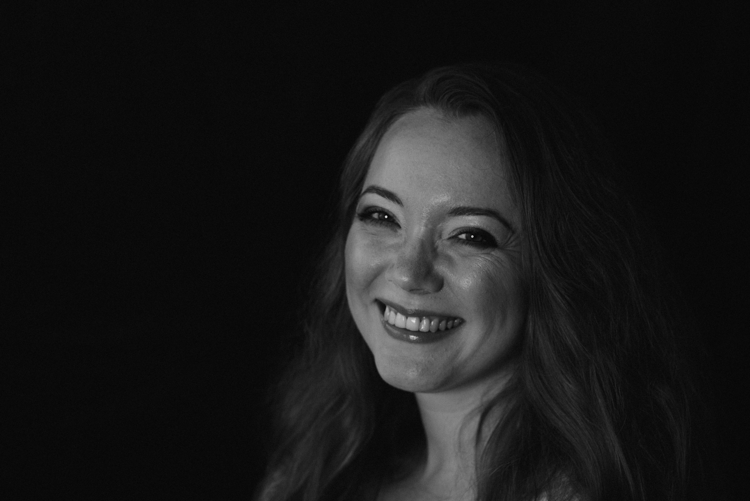 Чб портреты в Туле. Портретный, семейный, свадебный фотограф. Бизнес, контент съёмка. Тула