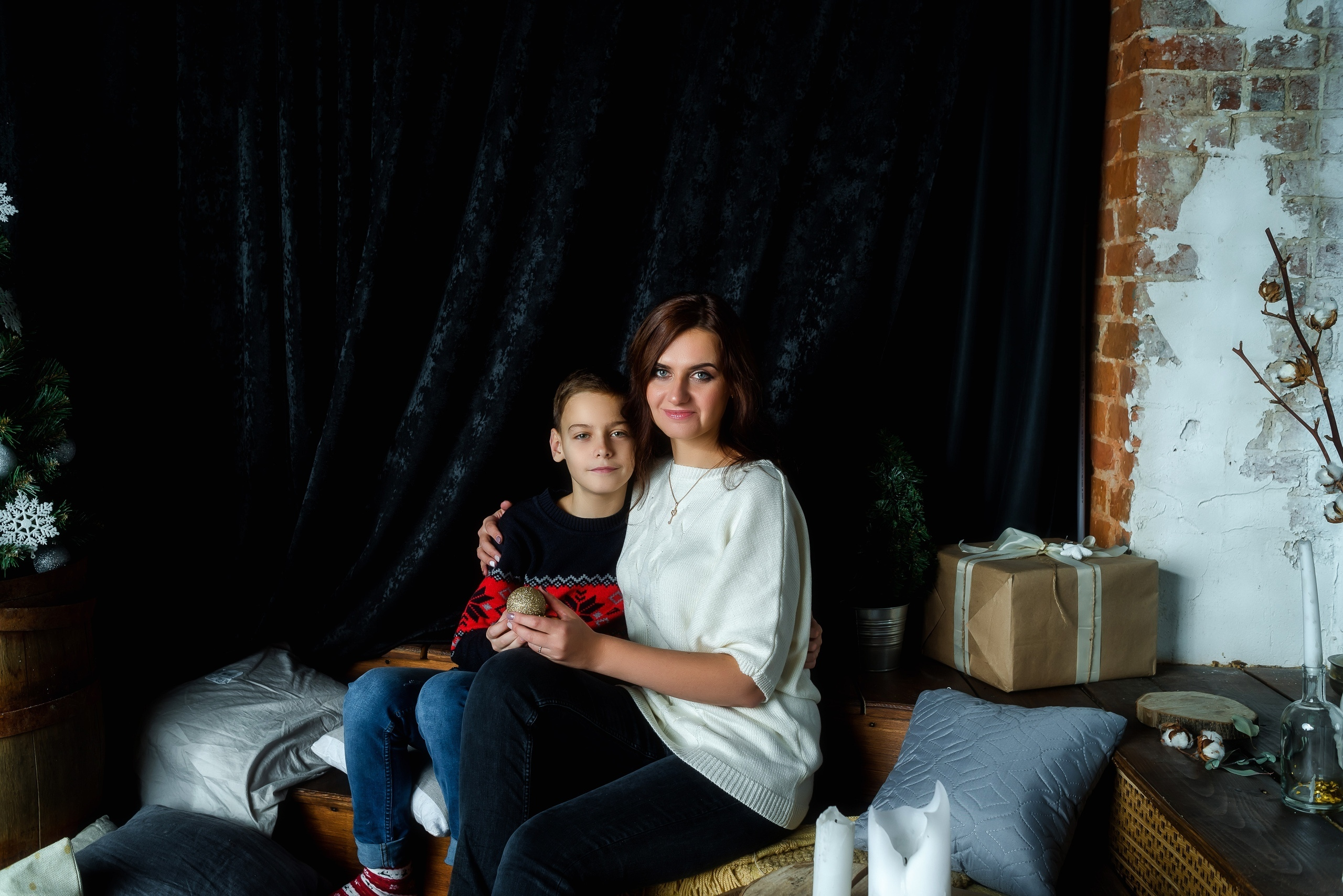 Новогодние фотосессии в Туле. Портретный, семейный, свадебный фотограф. Бизнес, контент съёмка. Тула