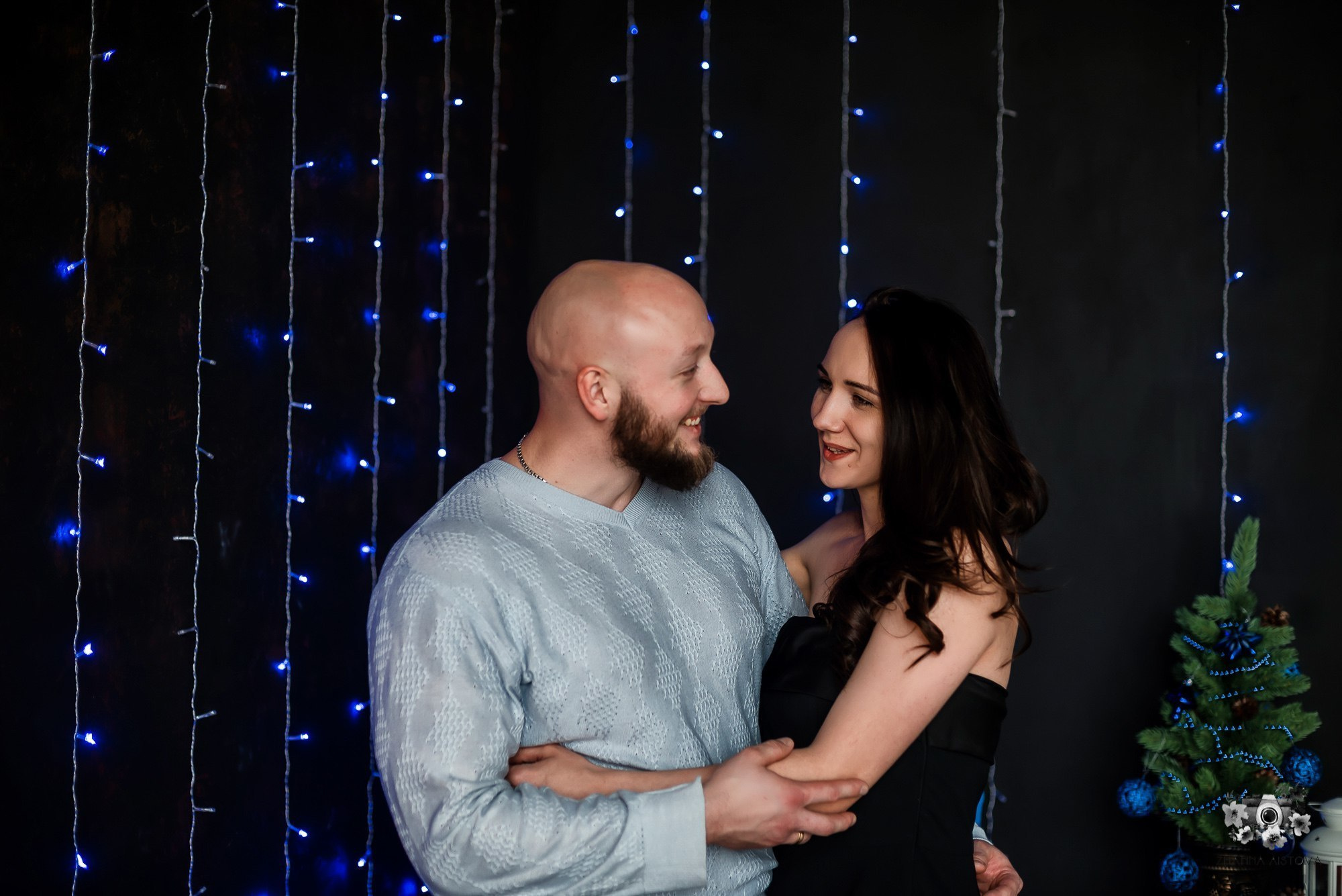 Новогодние фотосессии в Туле. Портретный, семейный, свадебный фотограф. Бизнес, контент съёмка. Тула