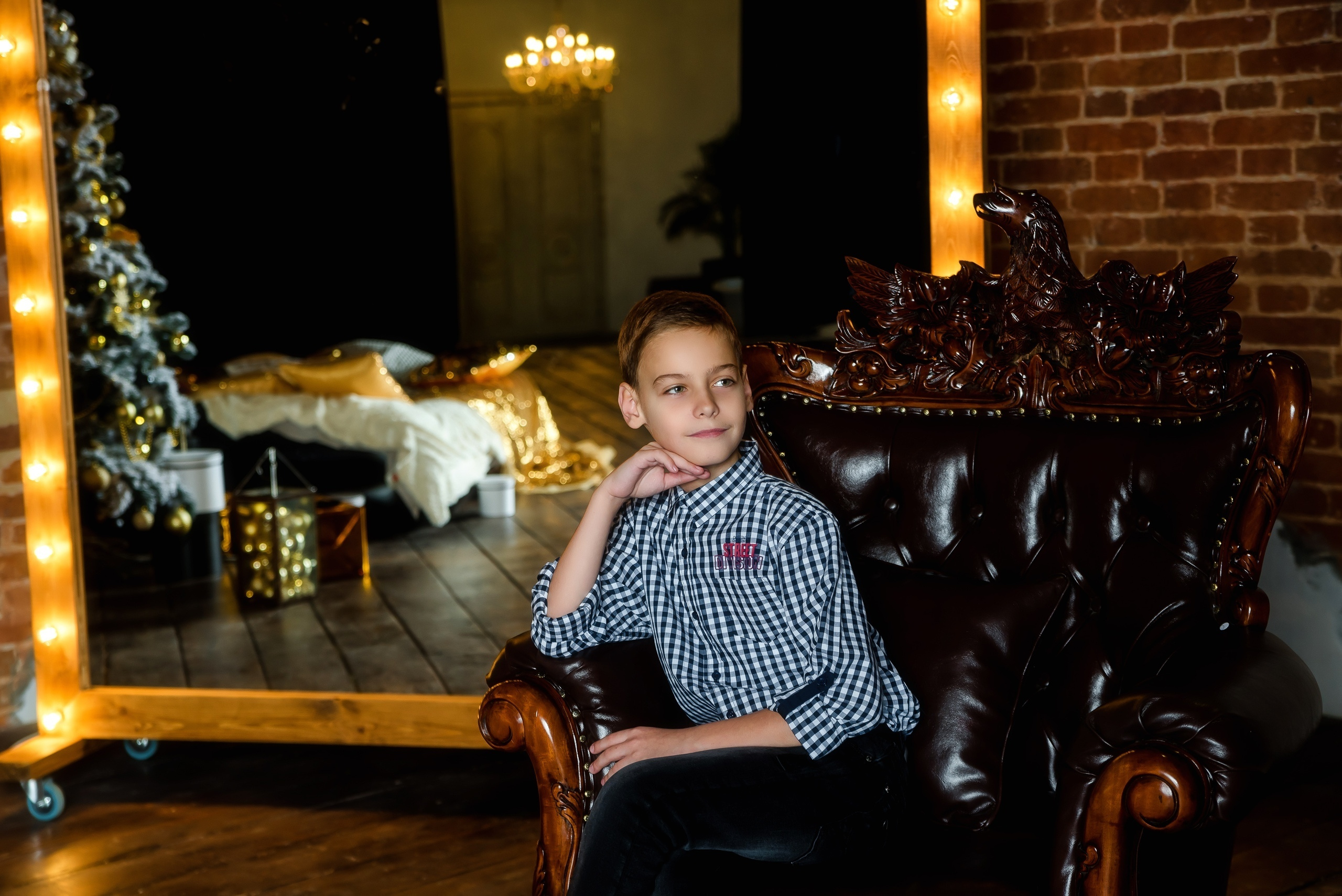 Новогодние фотосессии в Туле. Портретный, семейный, свадебный фотограф. Бизнес, контент съёмка. Тула