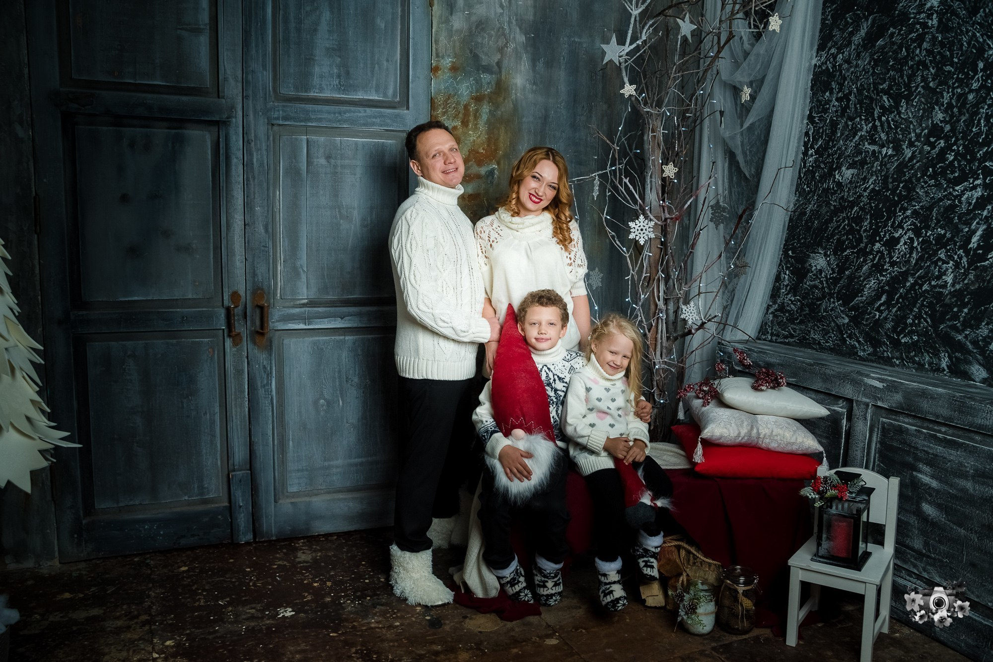 Новогодние фотосессии в Туле. Портретный, семейный, свадебный фотограф. Бизнес, контент съёмка. Тула