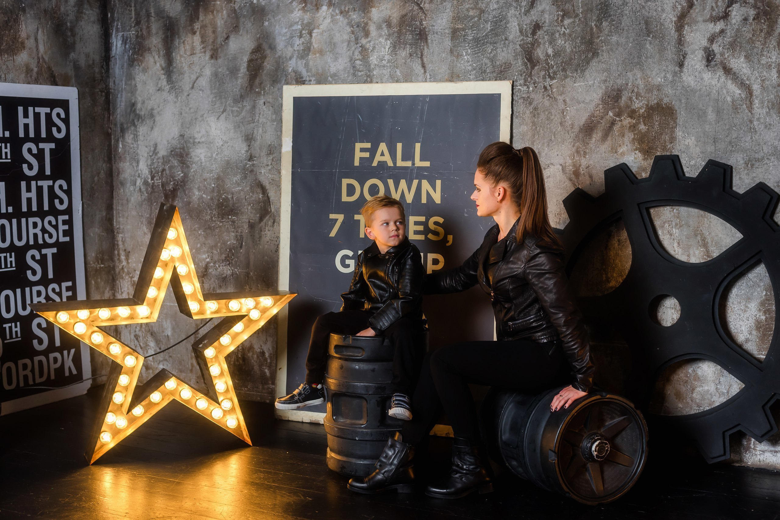 Тематические фотосессии в Туле. Портретный, семейный, свадебный фотограф. Бизнес, контент съёмка. Тула