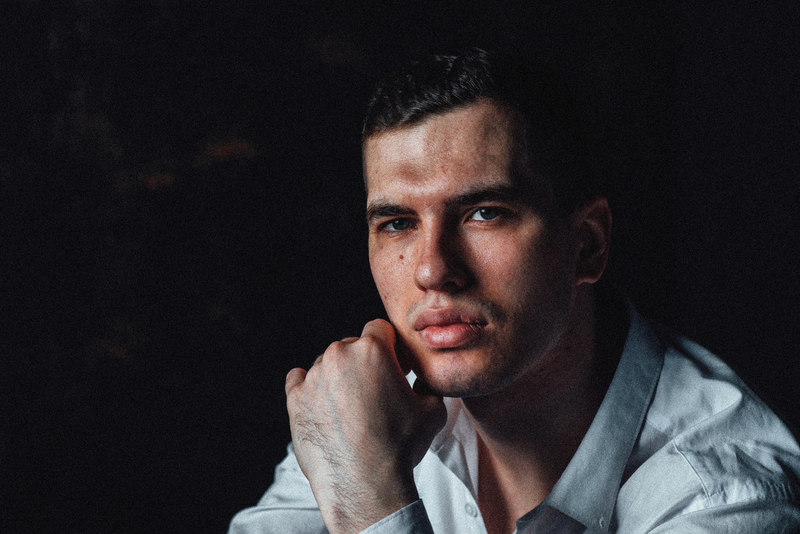 Мужские портреты в Туле. Портретный, семейный, свадебный фотограф. Бизнес, контент съёмка. Тула