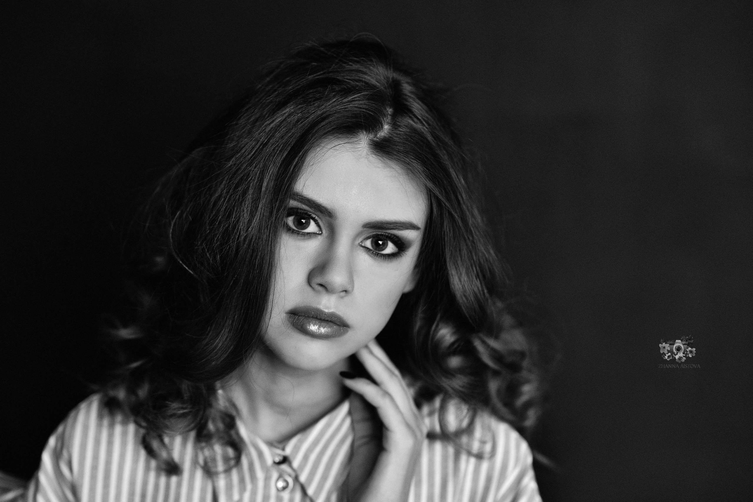 Чб портреты в Туле. Портретный, семейный, свадебный фотограф. Бизнес, контент съёмка. Тула