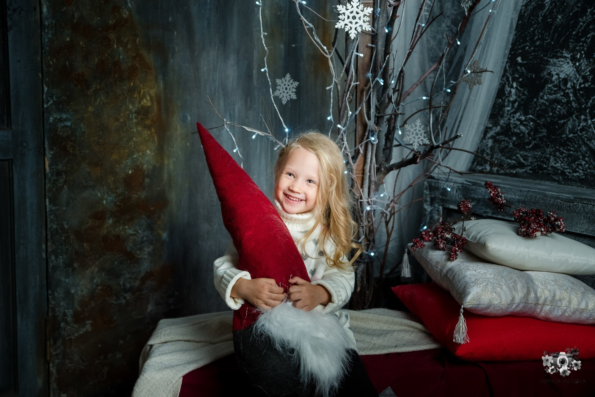 Новогодние фотосессии в Туле. Портретный, семейный, свадебный фотограф. Бизнес, контент съёмка. Тула