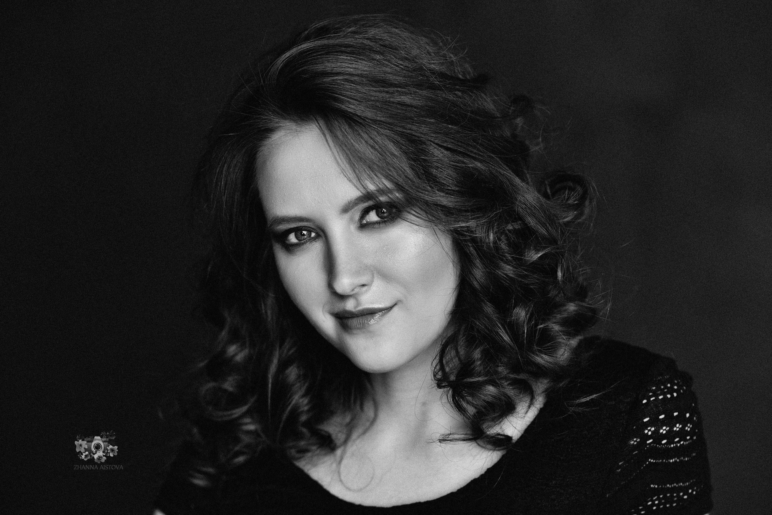 Чб портреты в Туле. Портретный, семейный, свадебный фотограф. Бизнес, контент съёмка. Тула