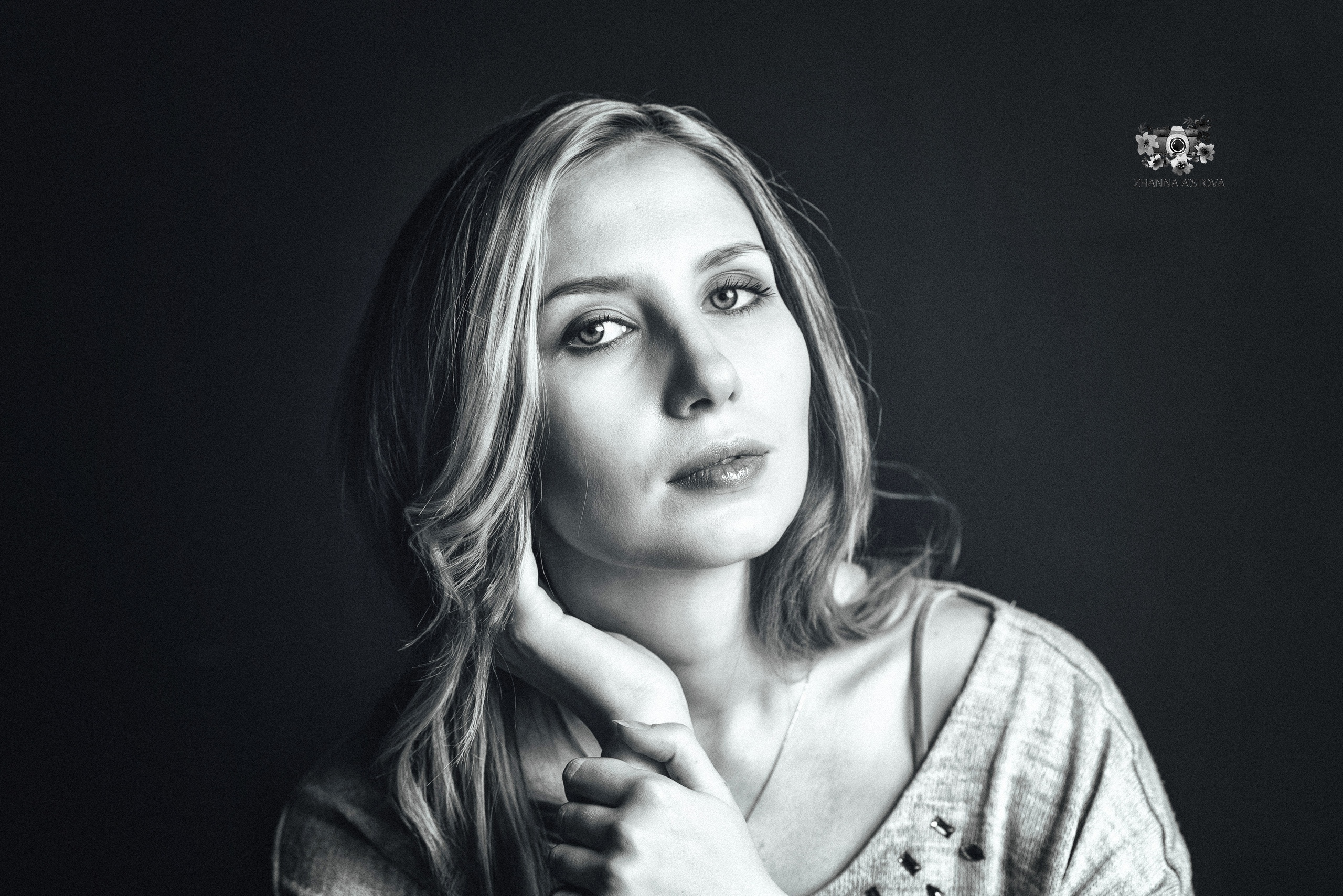 Чб портреты в Туле. Портретный, семейный, свадебный фотограф. Бизнес, контент съёмка. Тула