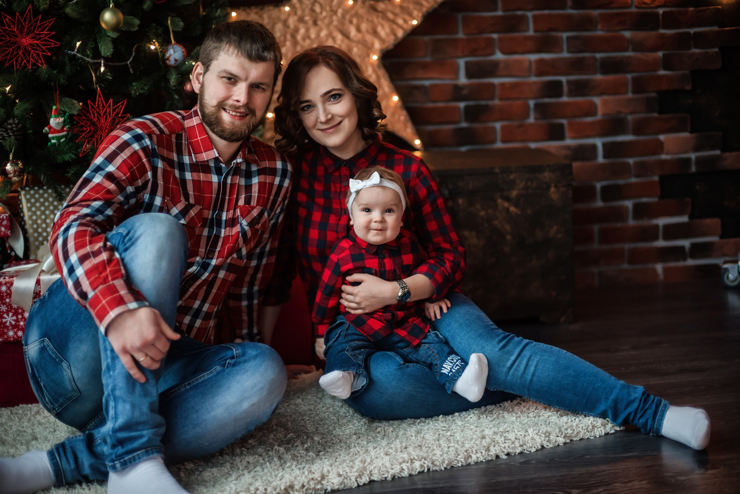 Новогодние фотосессии в Туле. Портретный, семейный, свадебный фотограф. Бизнес, контент съёмка. Тула