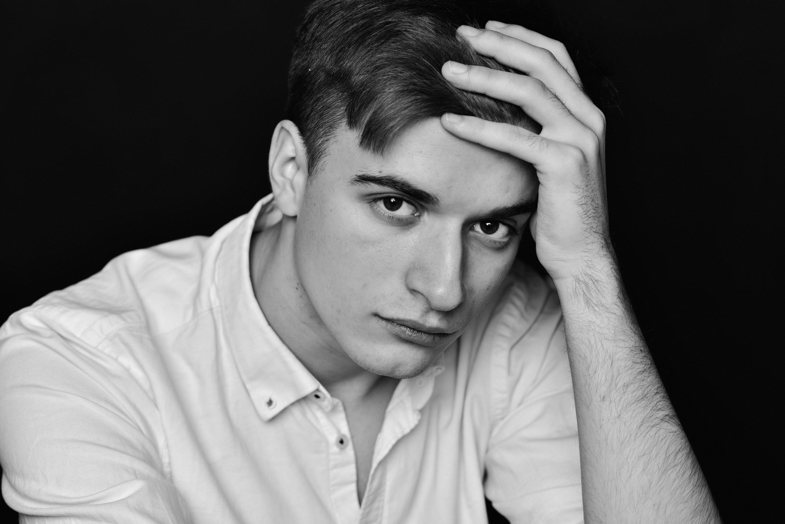 Чб портреты в Туле. Портретный, семейный, свадебный фотограф. Бизнес, контент съёмка. Тула