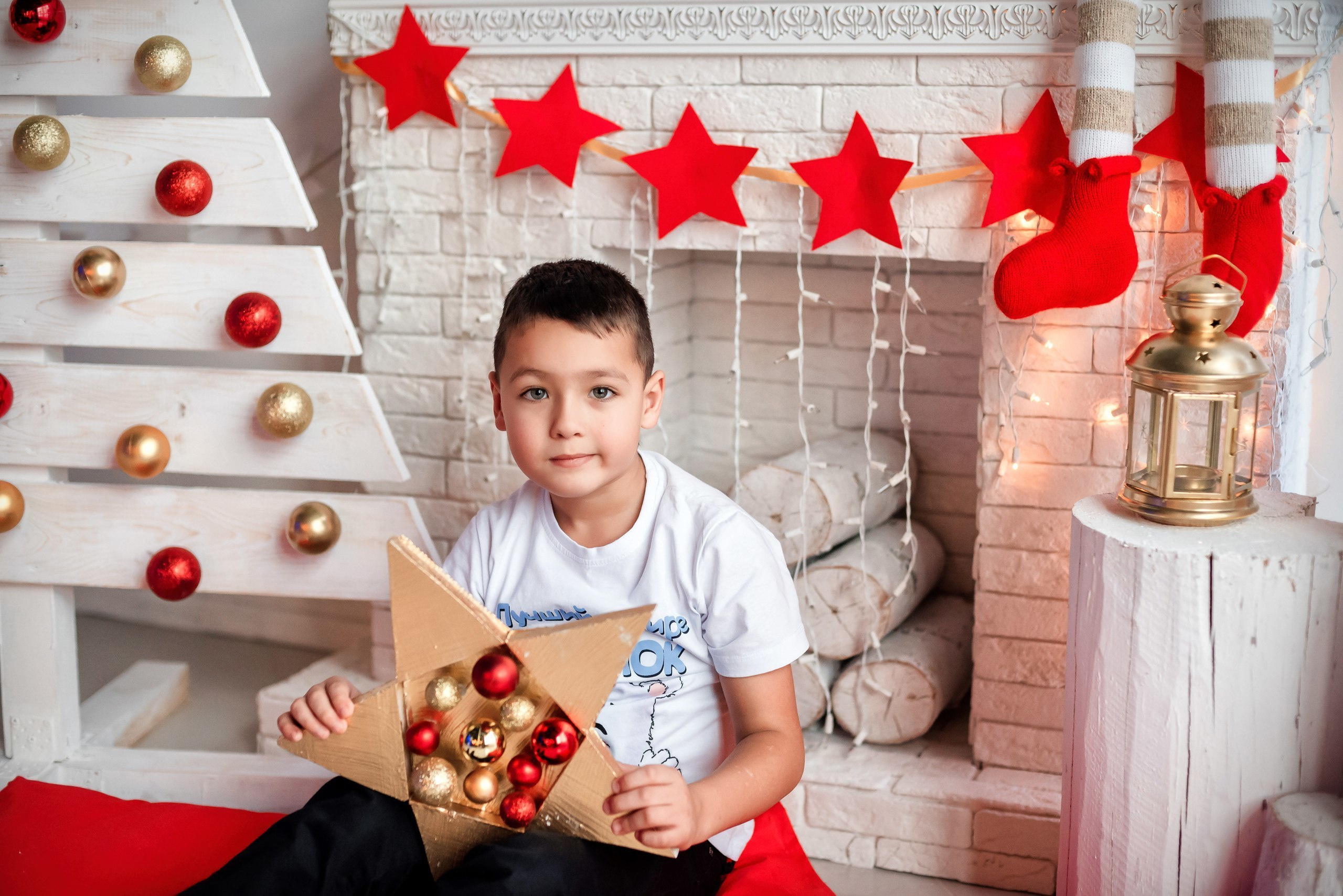 Новогодние фотосессии в Туле. Портретный, семейный, свадебный фотограф. Бизнес, контент съёмка. Тула