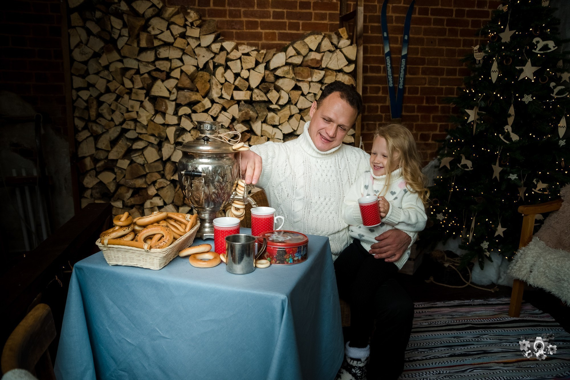 Новогодние фотосессии в Туле. Портретный, семейный, свадебный фотограф. Бизнес, контент съёмка. Тула