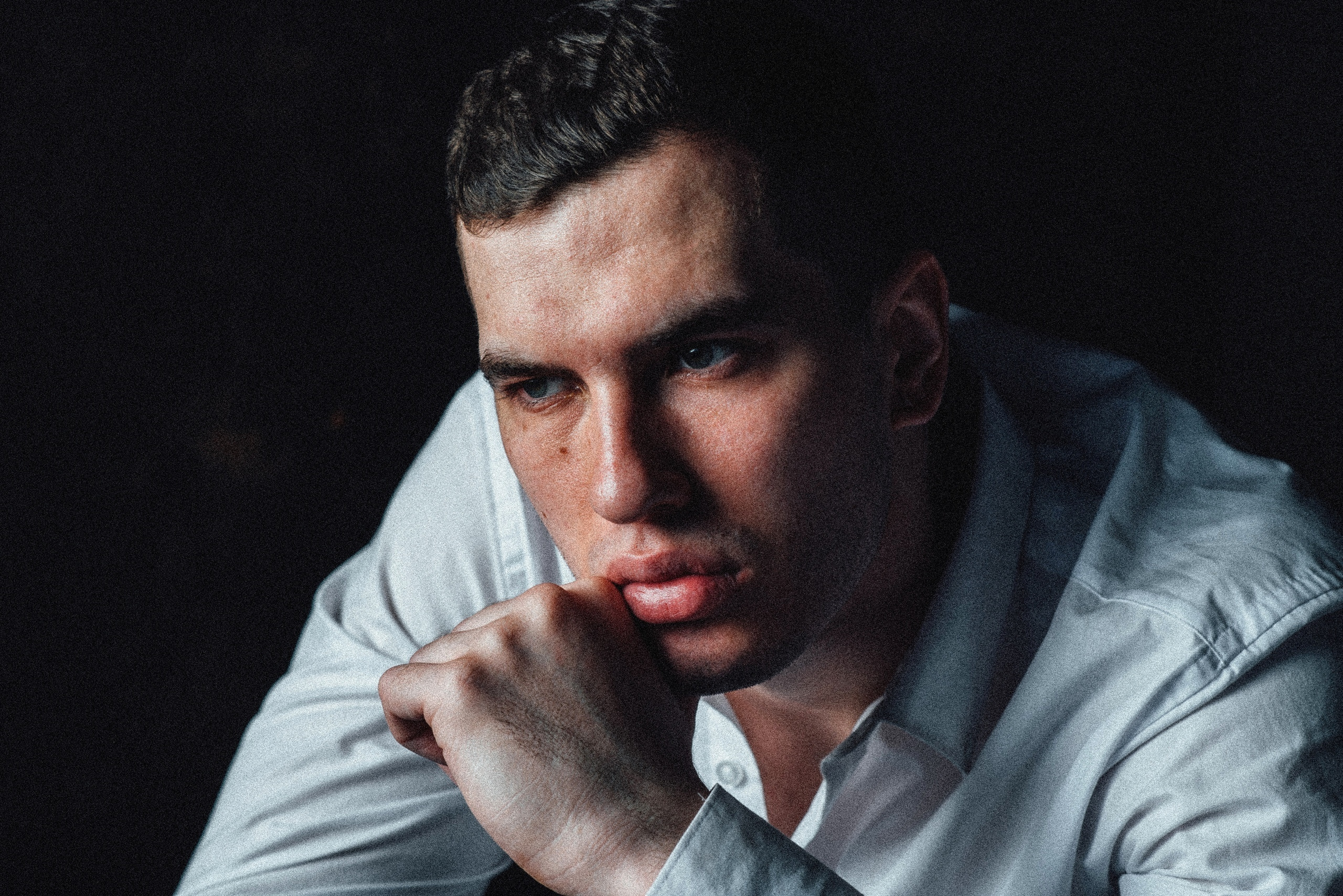 Мужские портреты в Туле. Портретный, семейный, свадебный фотограф. Бизнес, контент съёмка. Тула