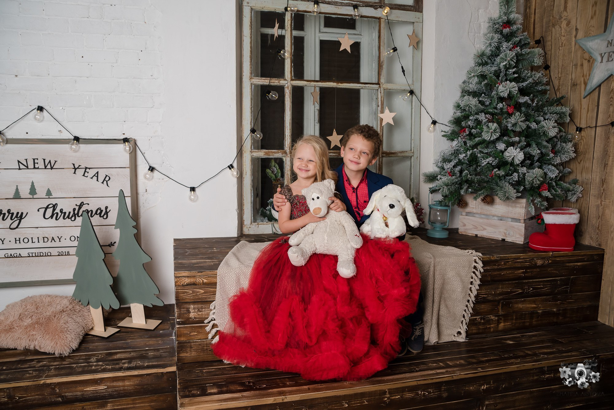 Новогодние фотосессии в Туле. Портретный, семейный, свадебный фотограф. Бизнес, контент съёмка. Тула