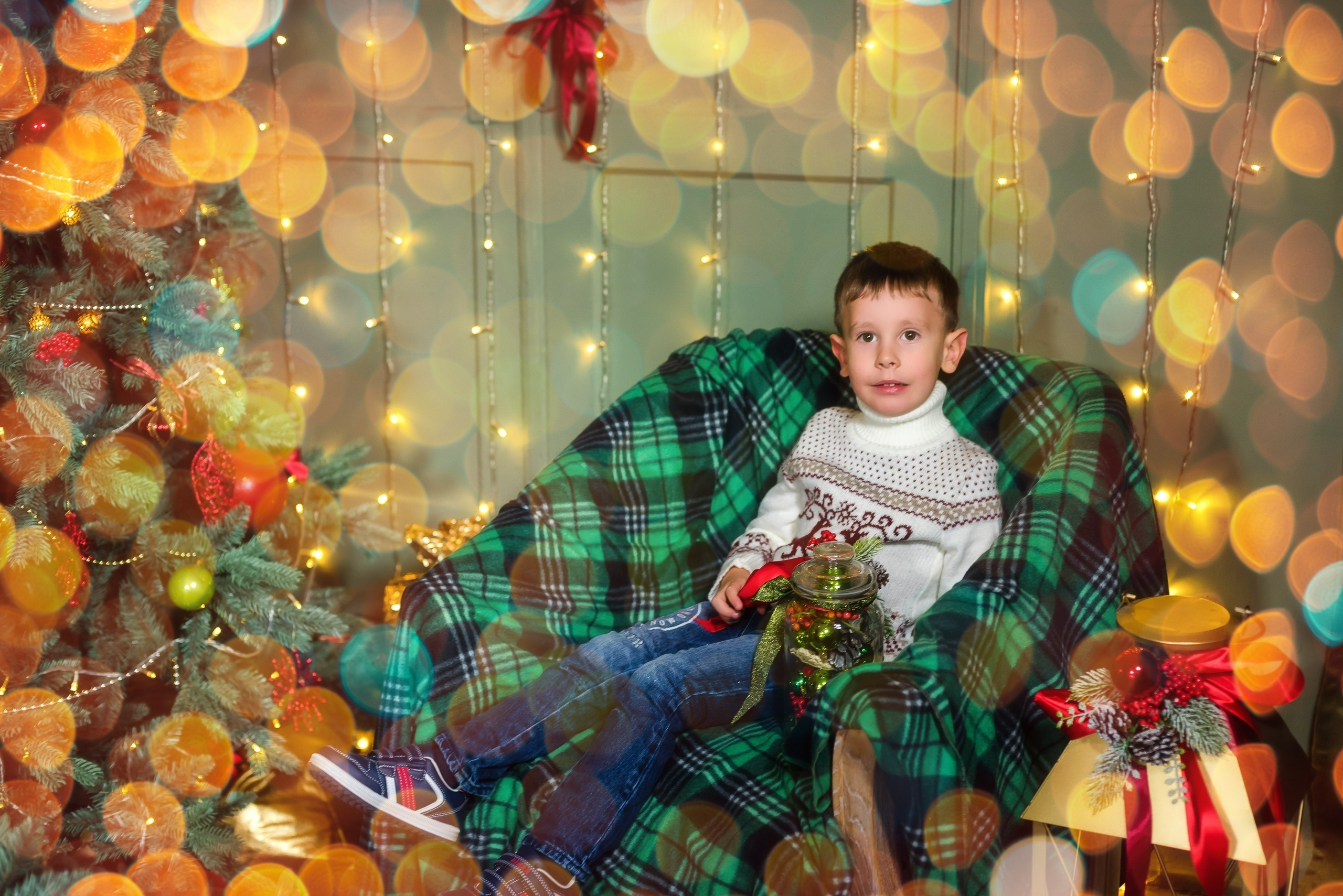 Новогодние фотосессии в Туле. Портретный, семейный, свадебный фотограф. Бизнес, контент съёмка. Тула