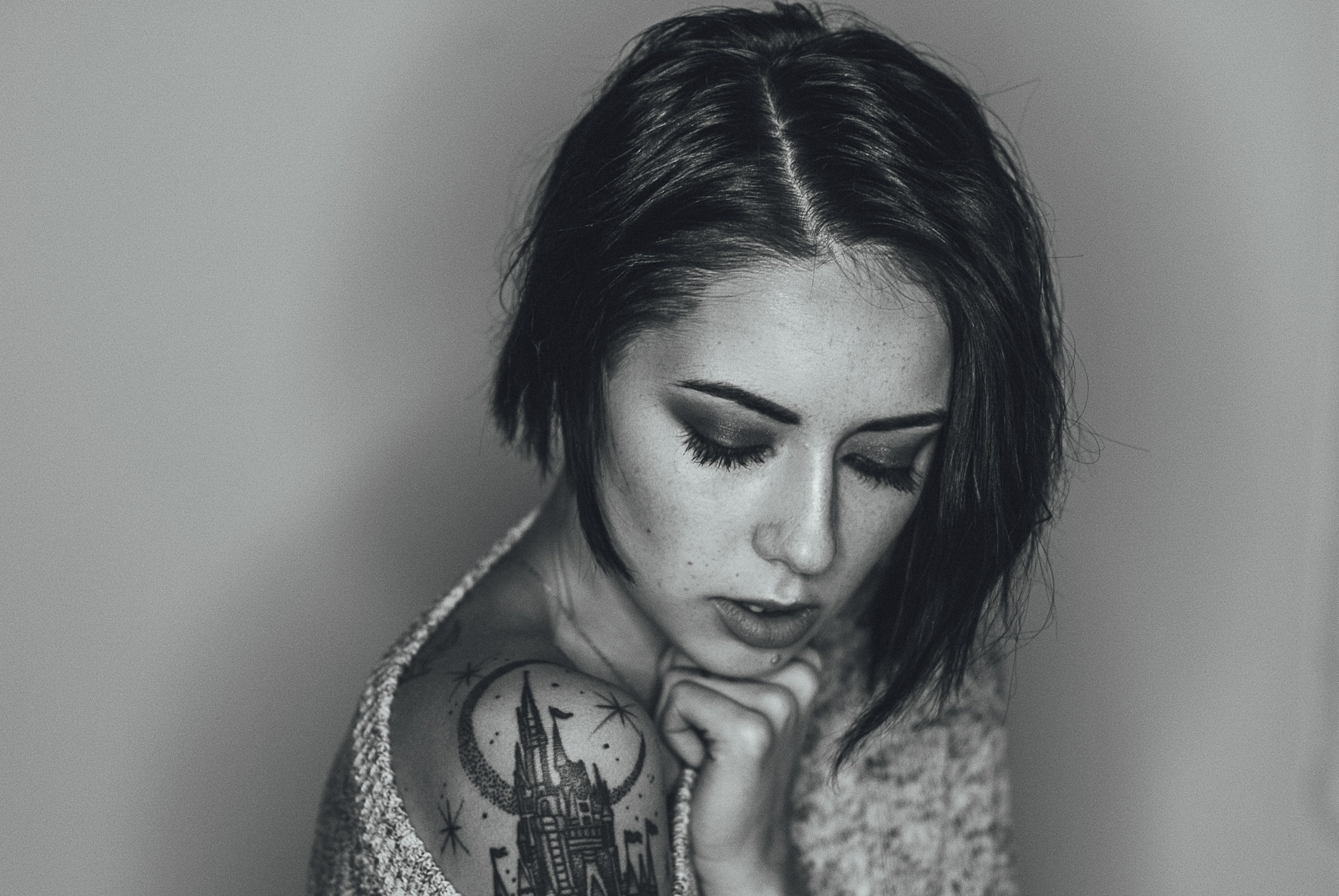 Чб портреты в Туле. Портретный, семейный, свадебный фотограф. Бизнес, контент съёмка. Тула