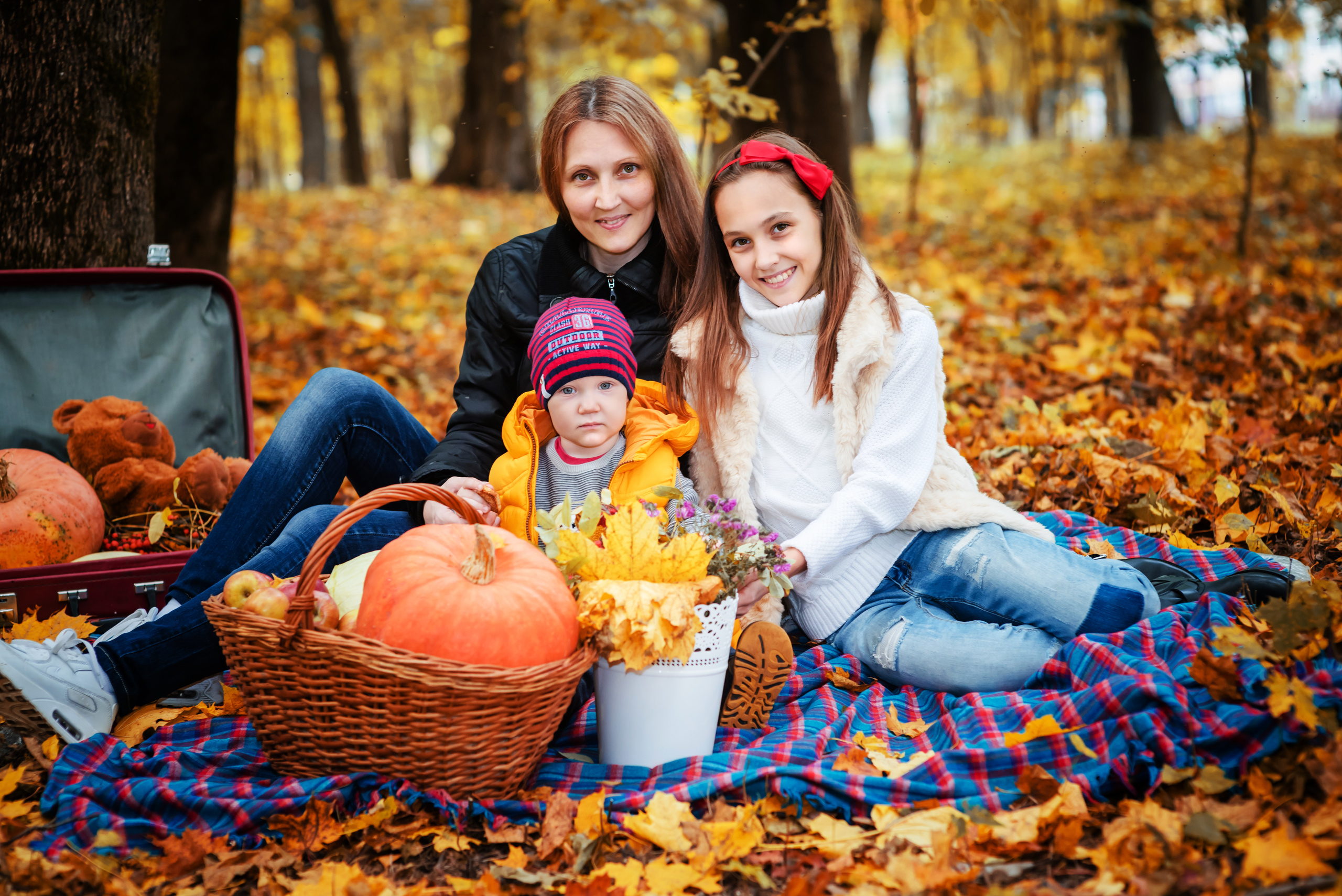 Осенние фотосессии в Туле. Портретный, семейный, свадебный фотограф. Бизнес, контент съёмка. Тула