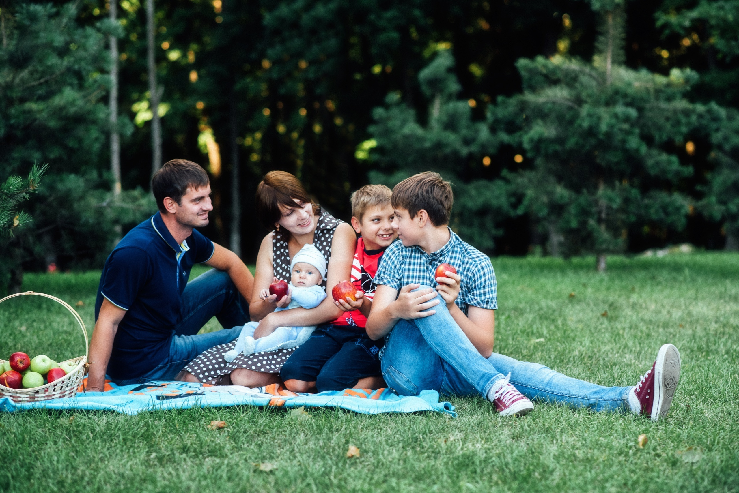 Семья и дети в Туле. Портретный, семейный, свадебный фотограф. Бизнес, контент съёмка. Тула