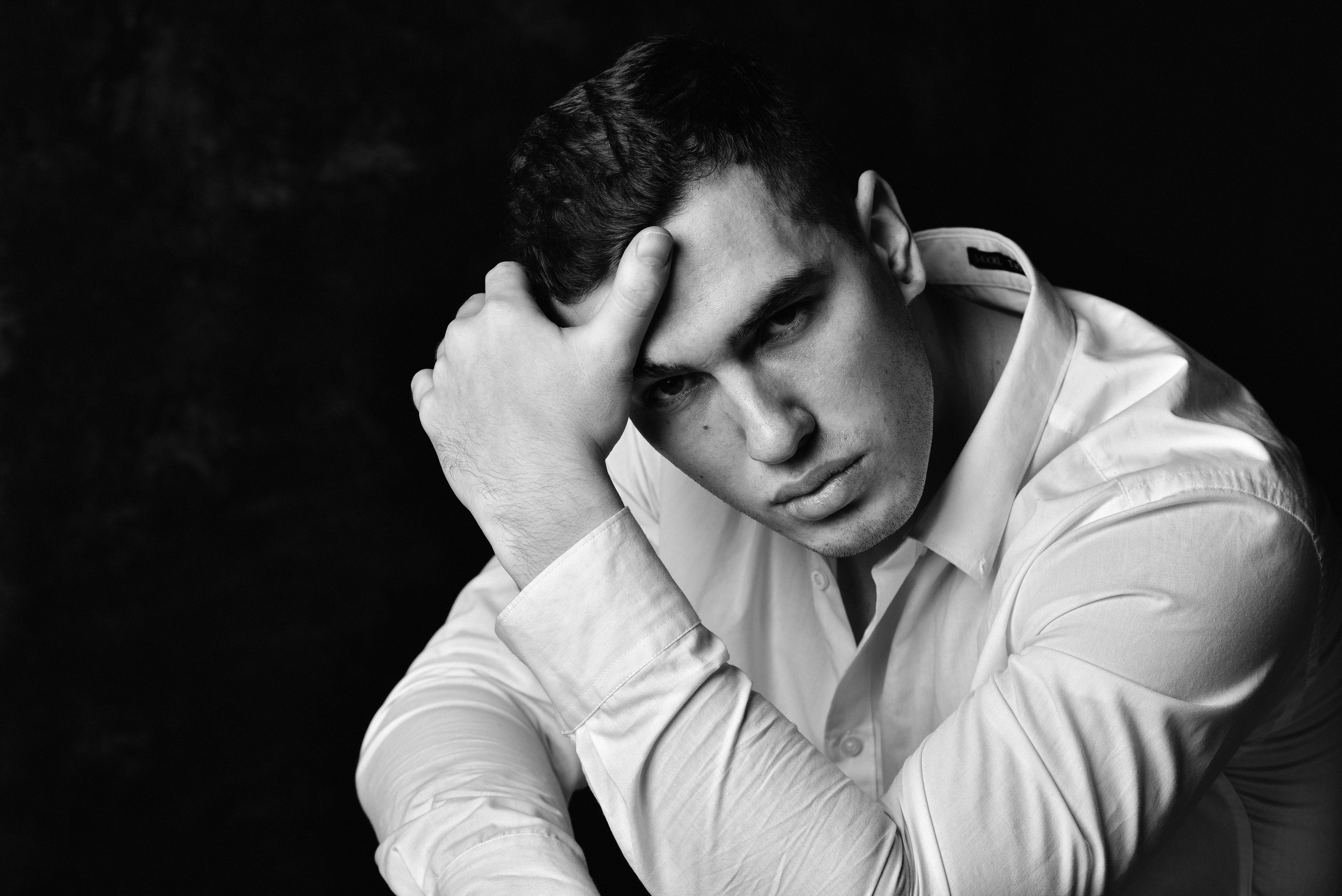 Чб портреты в Туле. Портретный, семейный, свадебный фотограф. Бизнес, контент съёмка. Тула