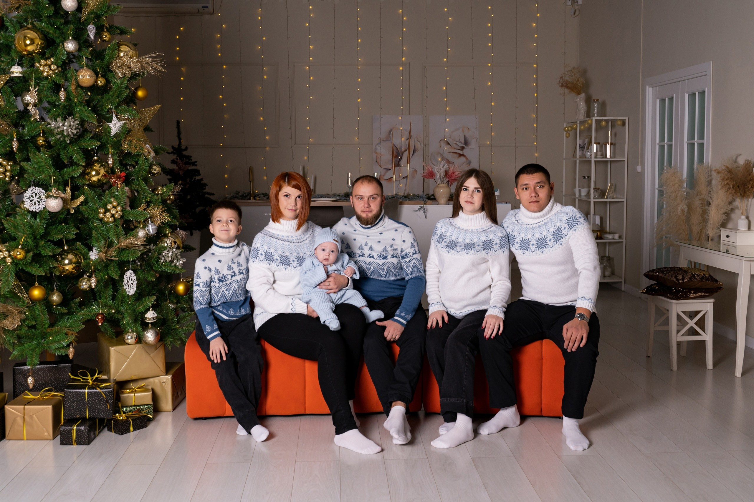 Комплекты Family look. Фотостудия Малина в городе Улан-Удэ. Фотограф Ирина Жарникова