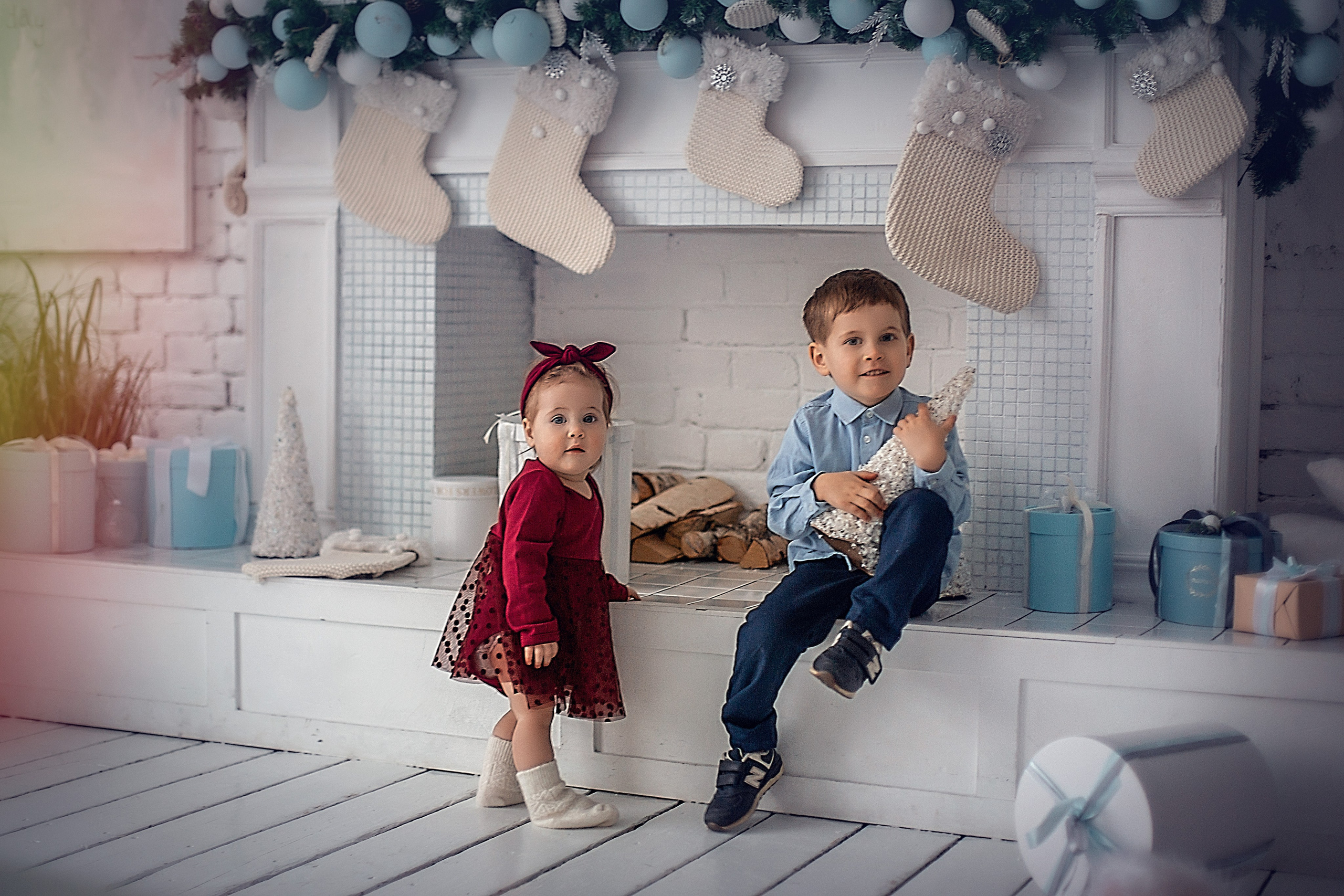 Новогодняя_Катюша с детьми. Семейный фотограф в Санкт-Петербурге