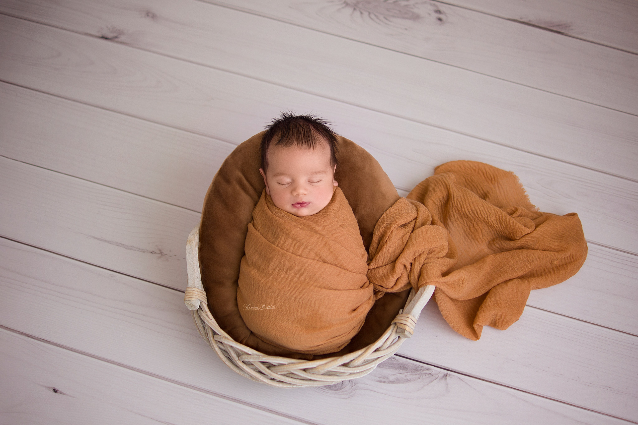 Съемка новорожденных. Профессиональный фотограф новорожденных Ксения Бортник