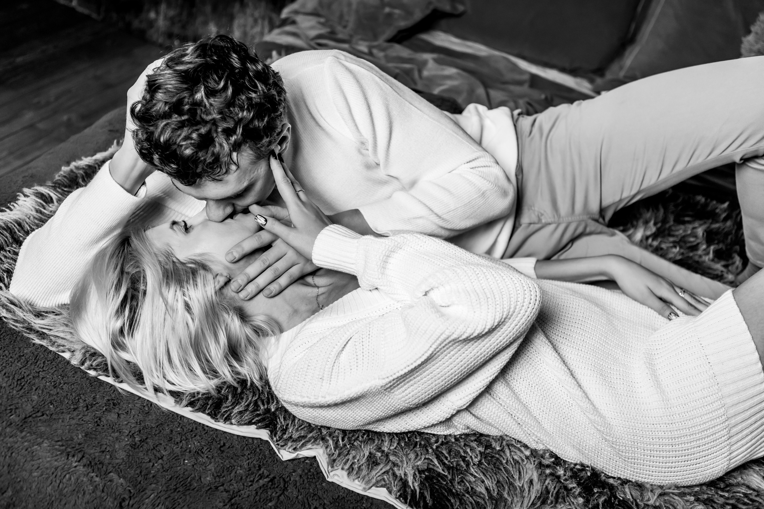 Влюбленная фотосессия в альпийском шале. Свадебный фотограф в Москве