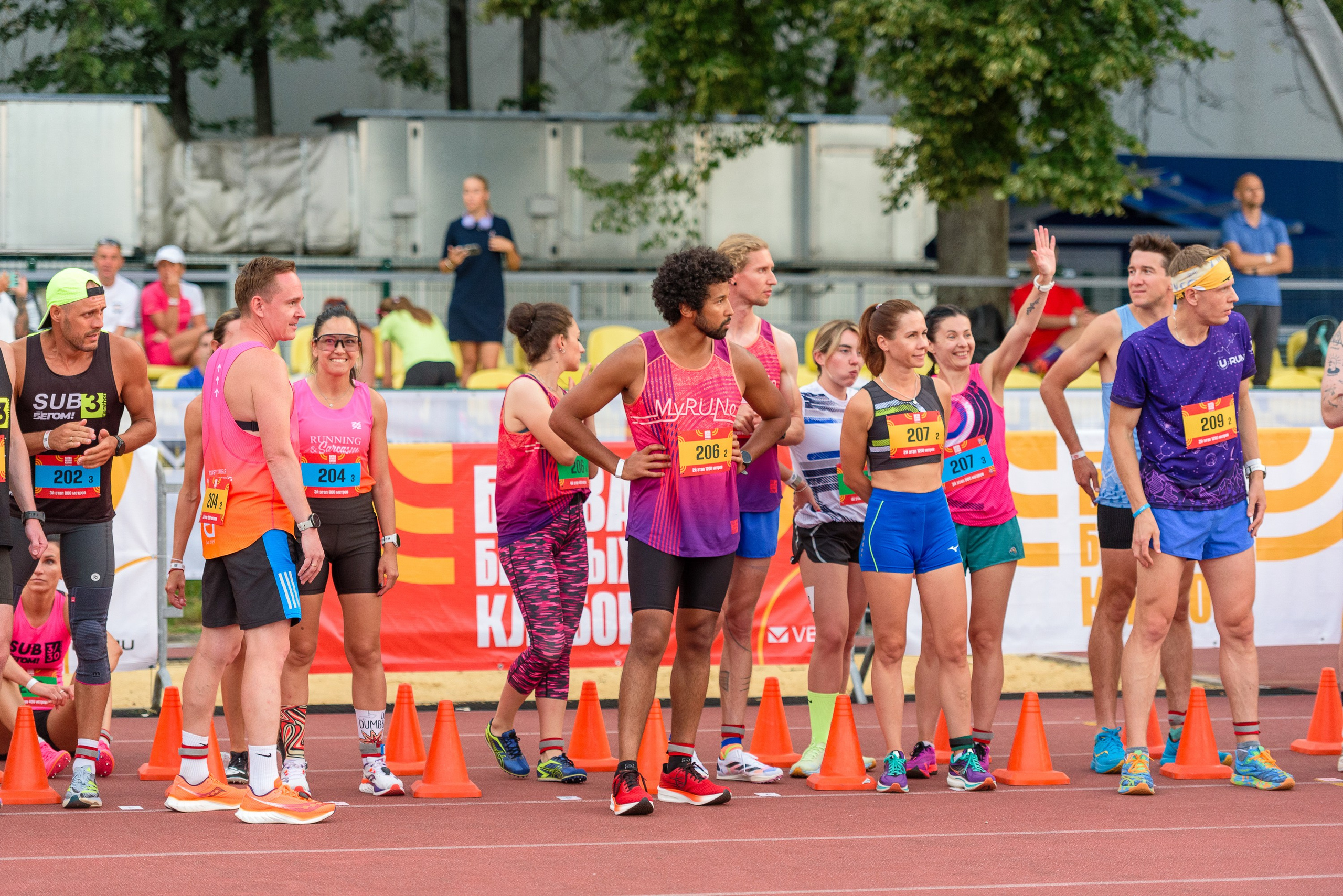 Битва беговых клубов. Репортажный фотограф Сергей Квартальнов