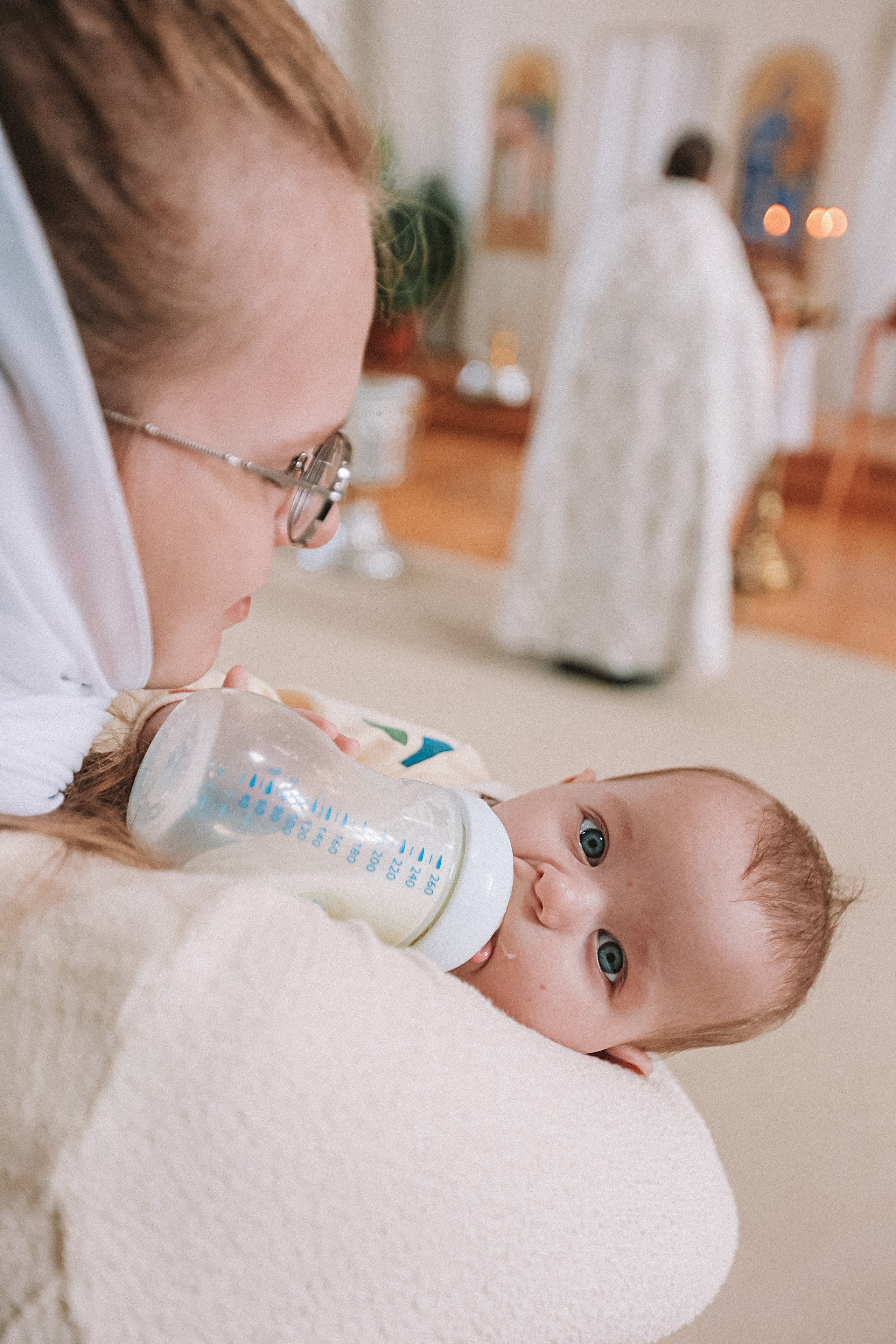 Крещение церковь около моста влюбленных. Семейный фотограф Тюмень, фотограф на роды Салмина Мария