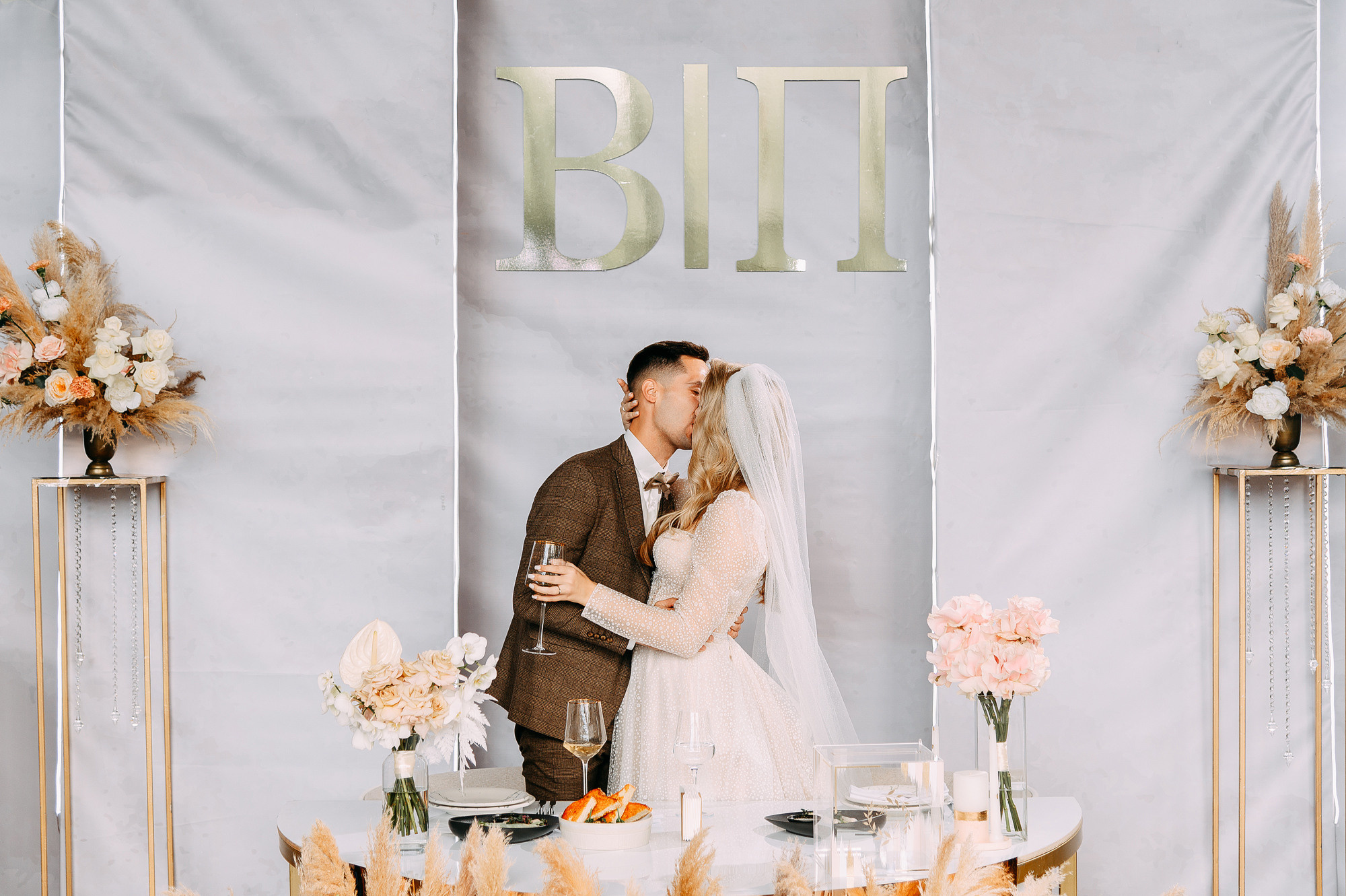 Свадебная фотосессия Полины и Вовы. Свадебный и индивидуальный фотограф Никита Роут | Москва