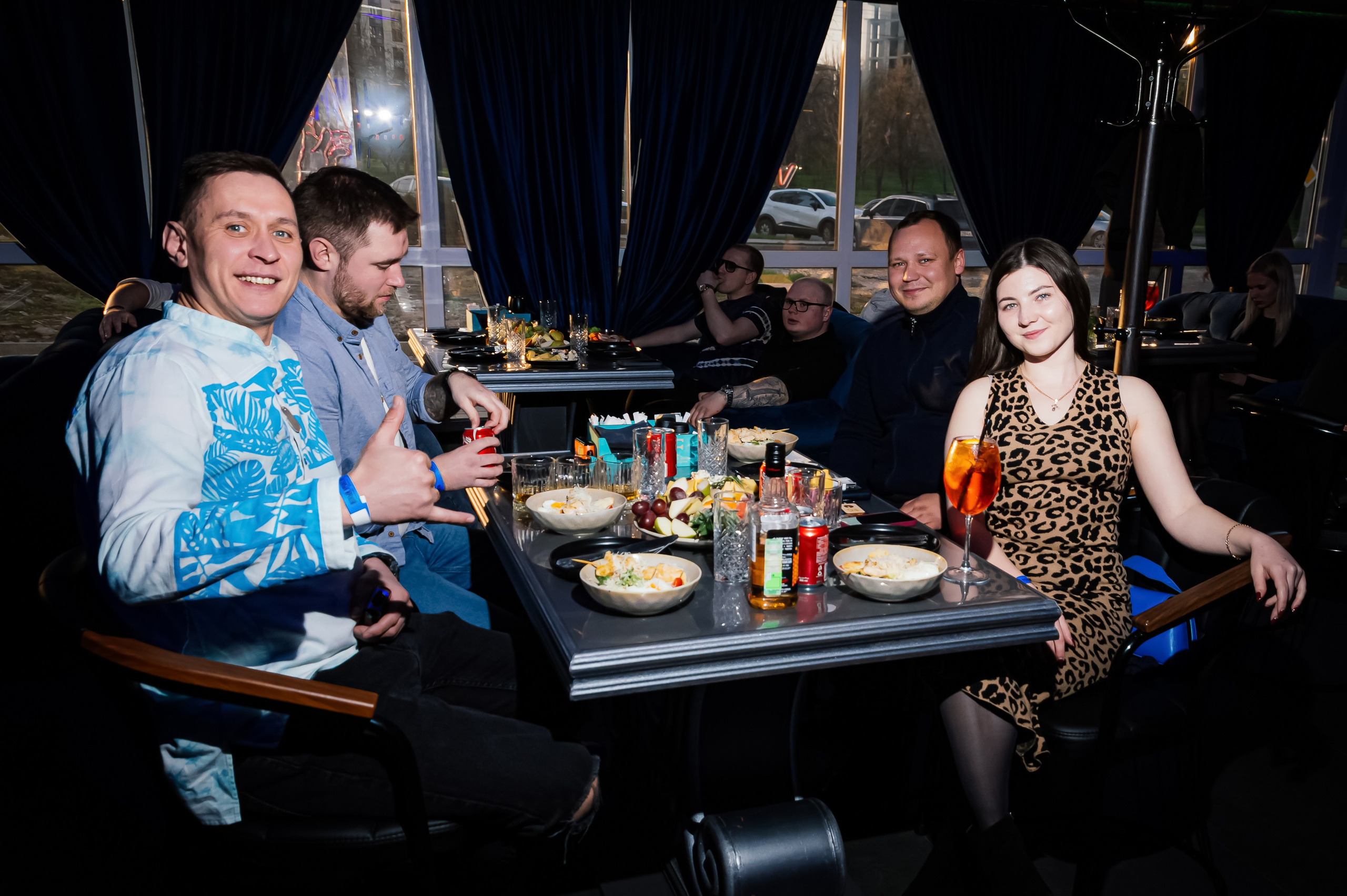 FreeZone night Club. Ларина Иванна фотограф в Донецке