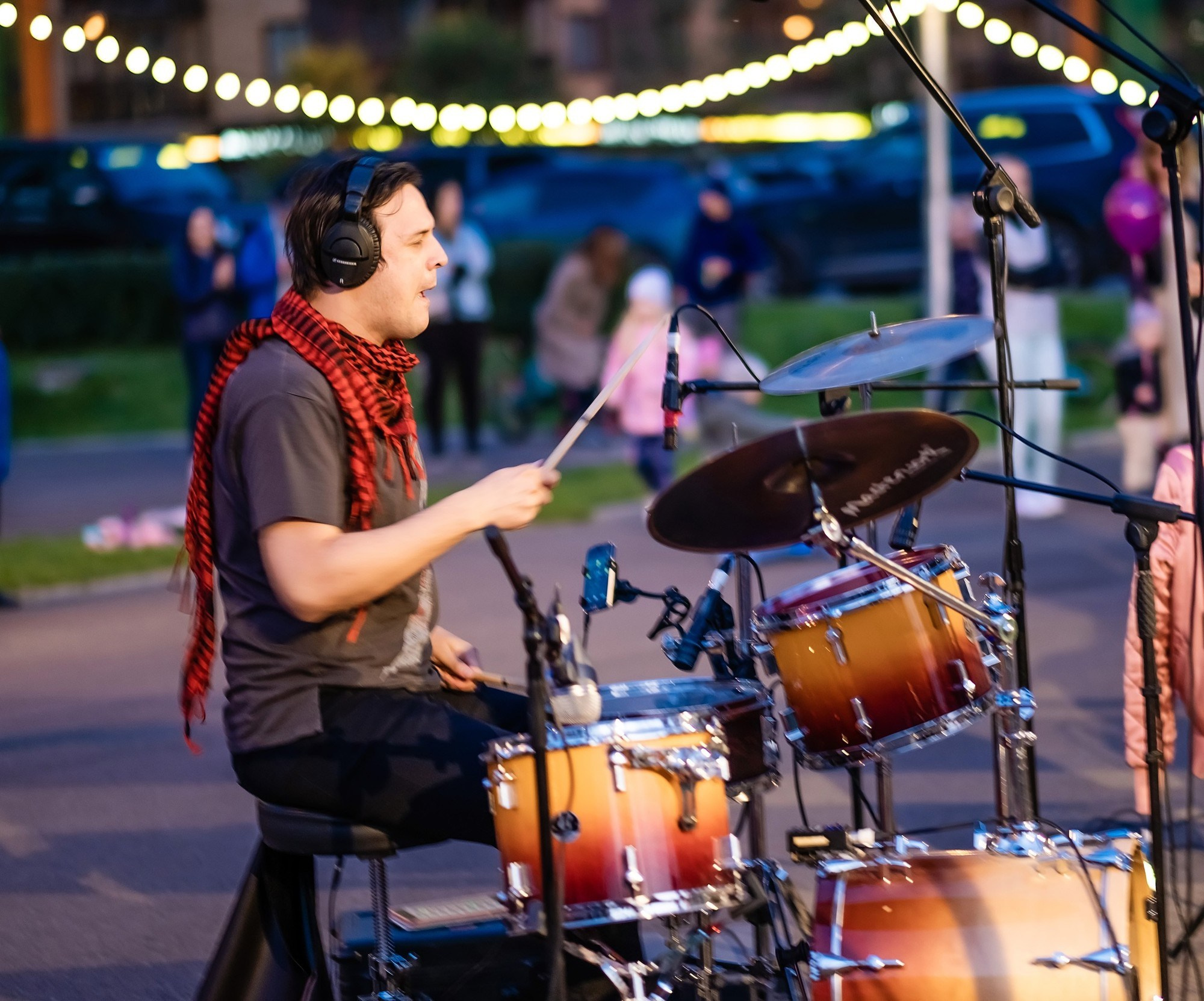 Уличный концерт группы Мel Band в Красноярске